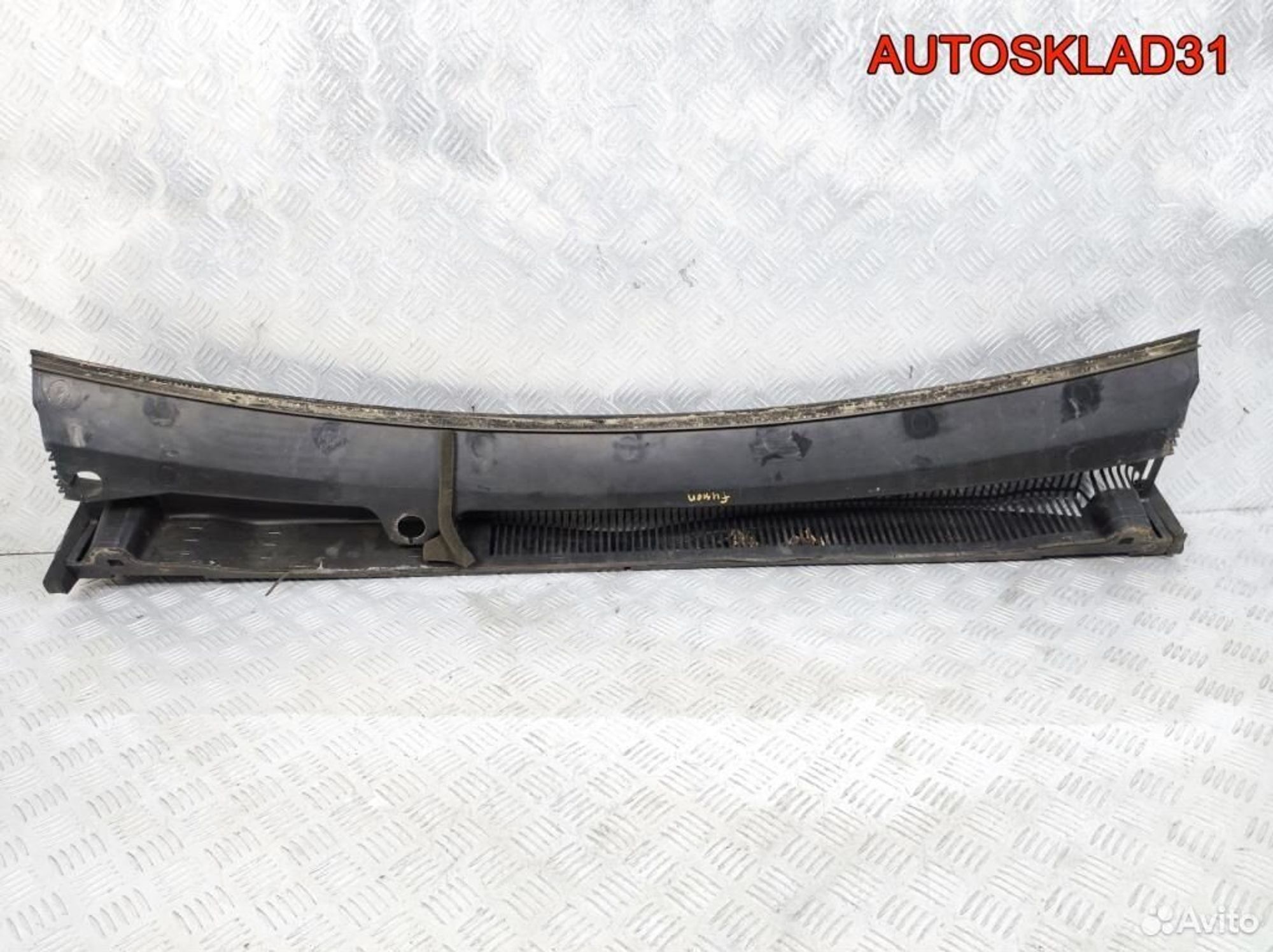 Решетка стеклоочистителя Ford Fusion 2N11N02228AC, 1300 рублей, Дубовое