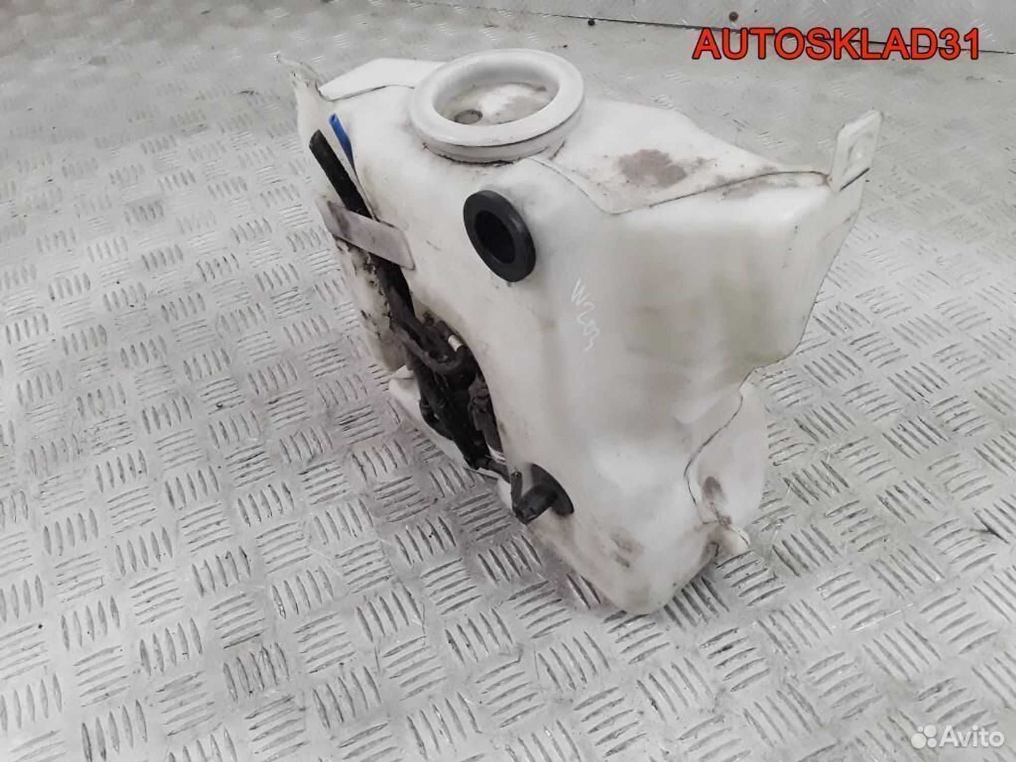 Бачок омывателя стекла Mercedes W203 2038600560, 1800 рублей, Дубовое