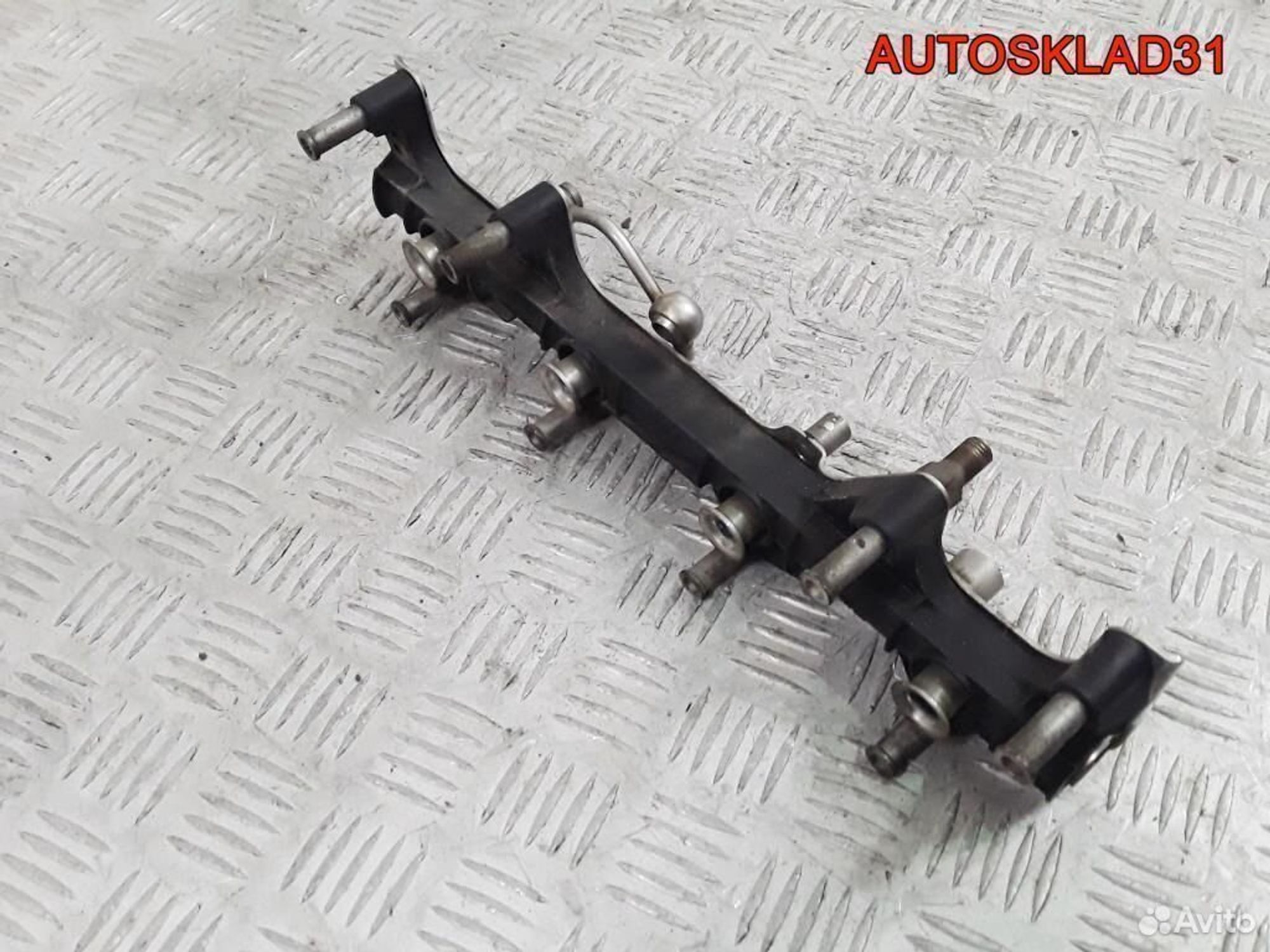 Рейка топливная Volkswagen Passat B6 06D133317F, 2500 рублей, Дубовое