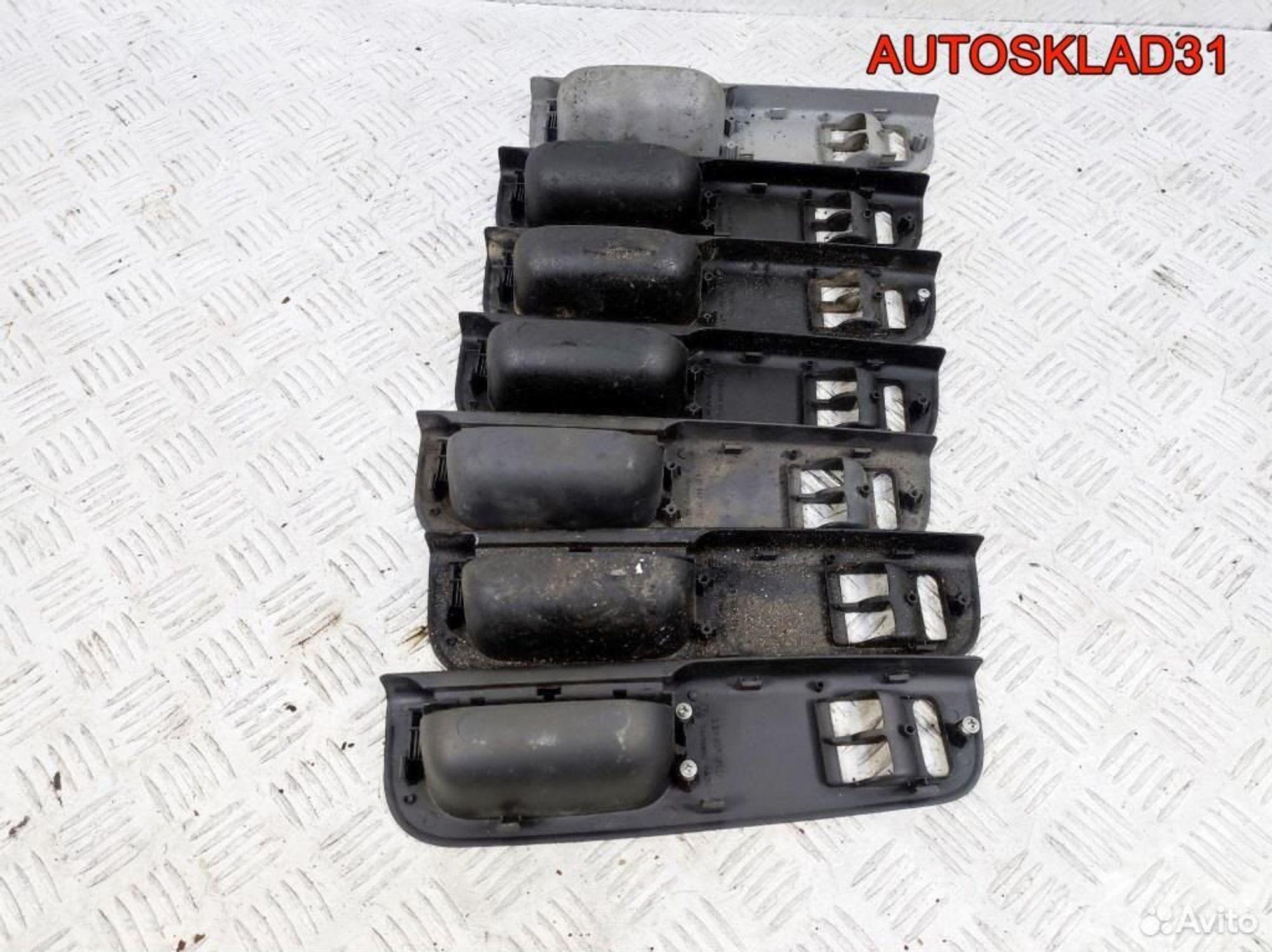 Накладка ручки внутренней VW Passat B5 3B1867171D, 500 рублей, Дубовое