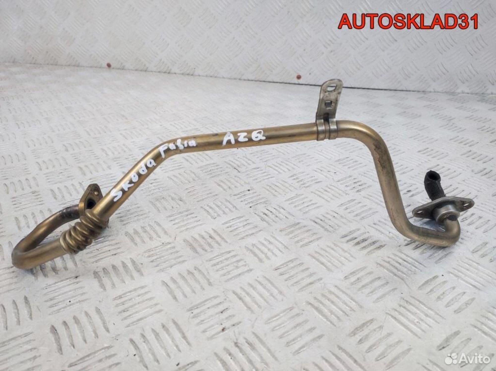 Трубка EGR Volkswagen Polo AZQ 03E131521A Бензин, 600 рублей, Дубовое