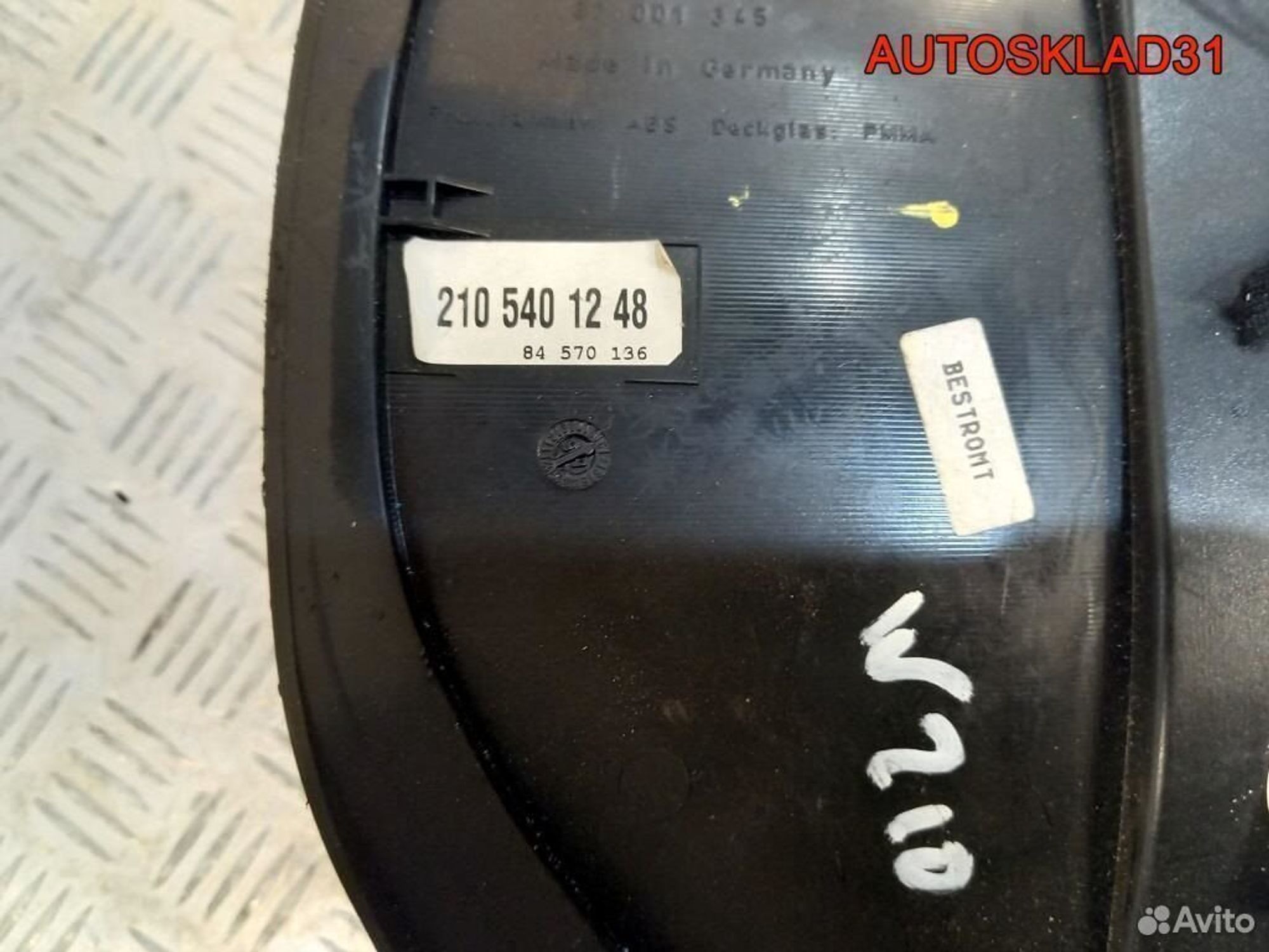 Панель приборов Mercedes W210 A2105401248 Дизель, 4600 рублей, Дубовое