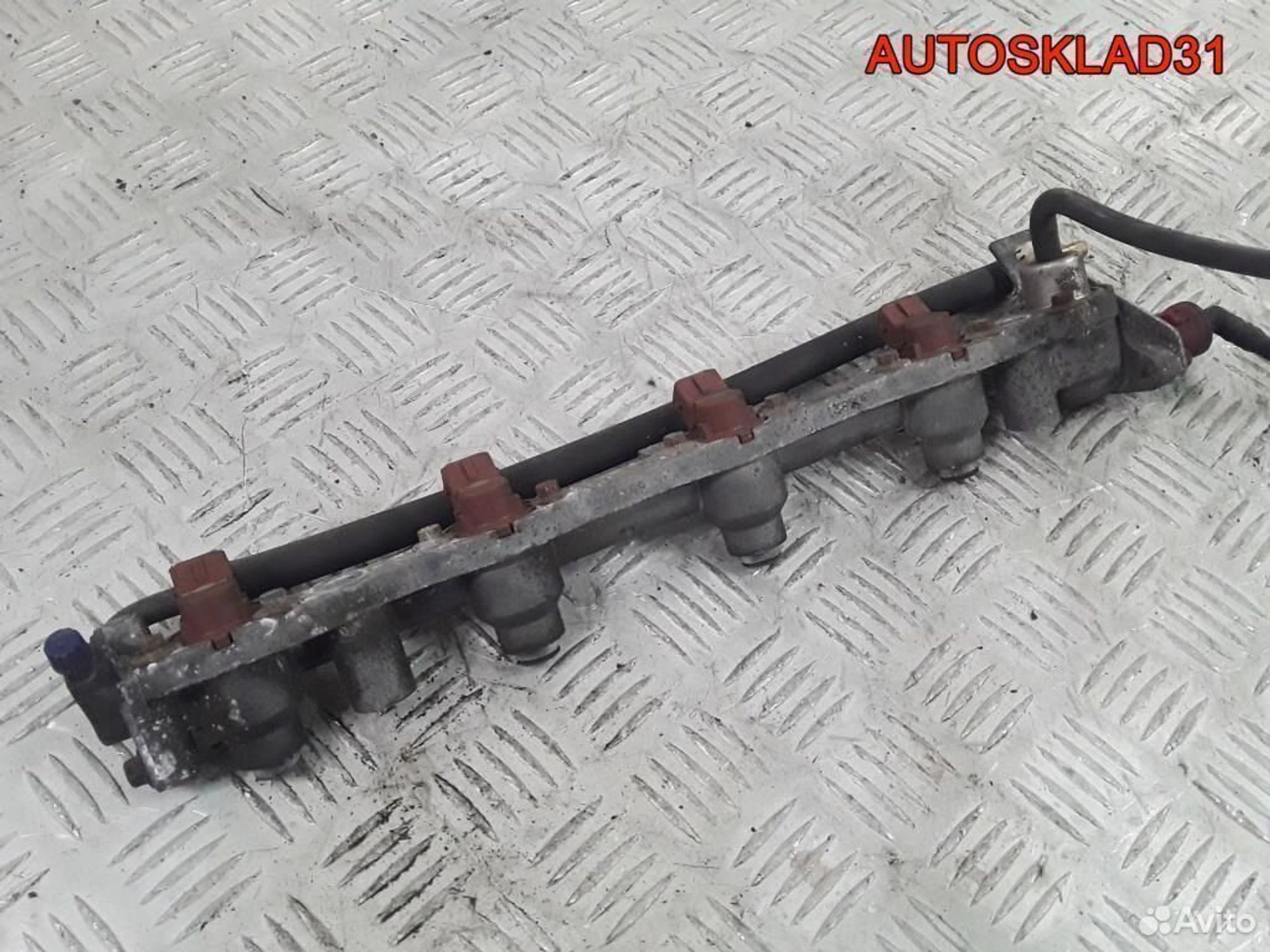 Рейка топливная с форсунками Ford Fiesta 1,25 DHB, 2500 рублей, Дубовое