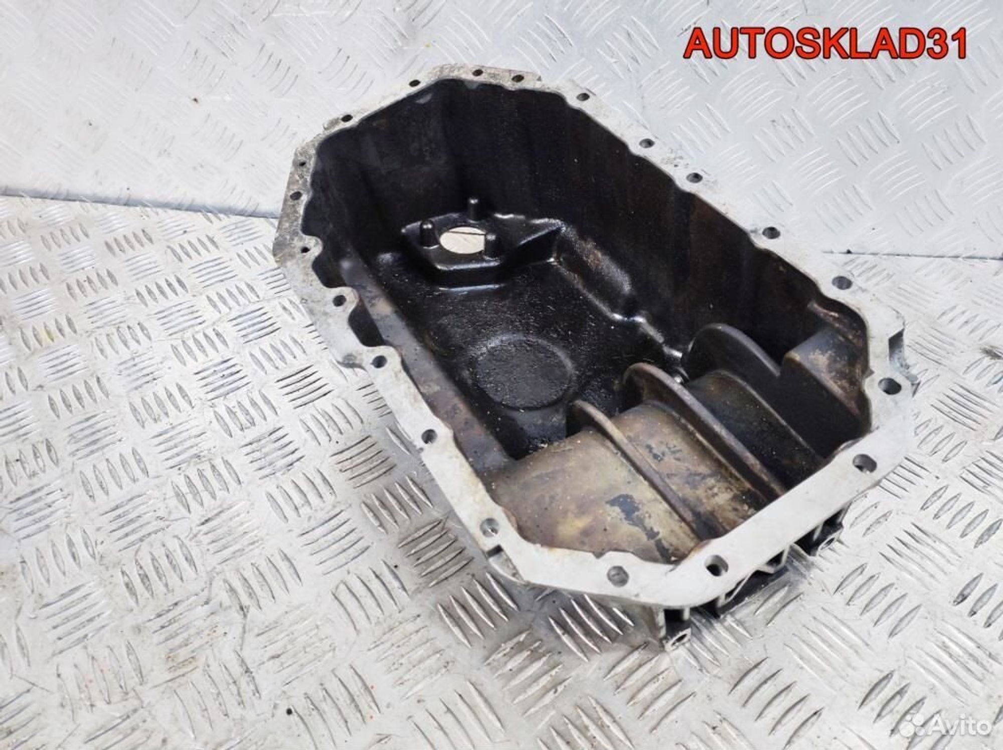 Поддон масляный двигателя VW Golf 4 030103603R, 1800 рублей, Дубовое