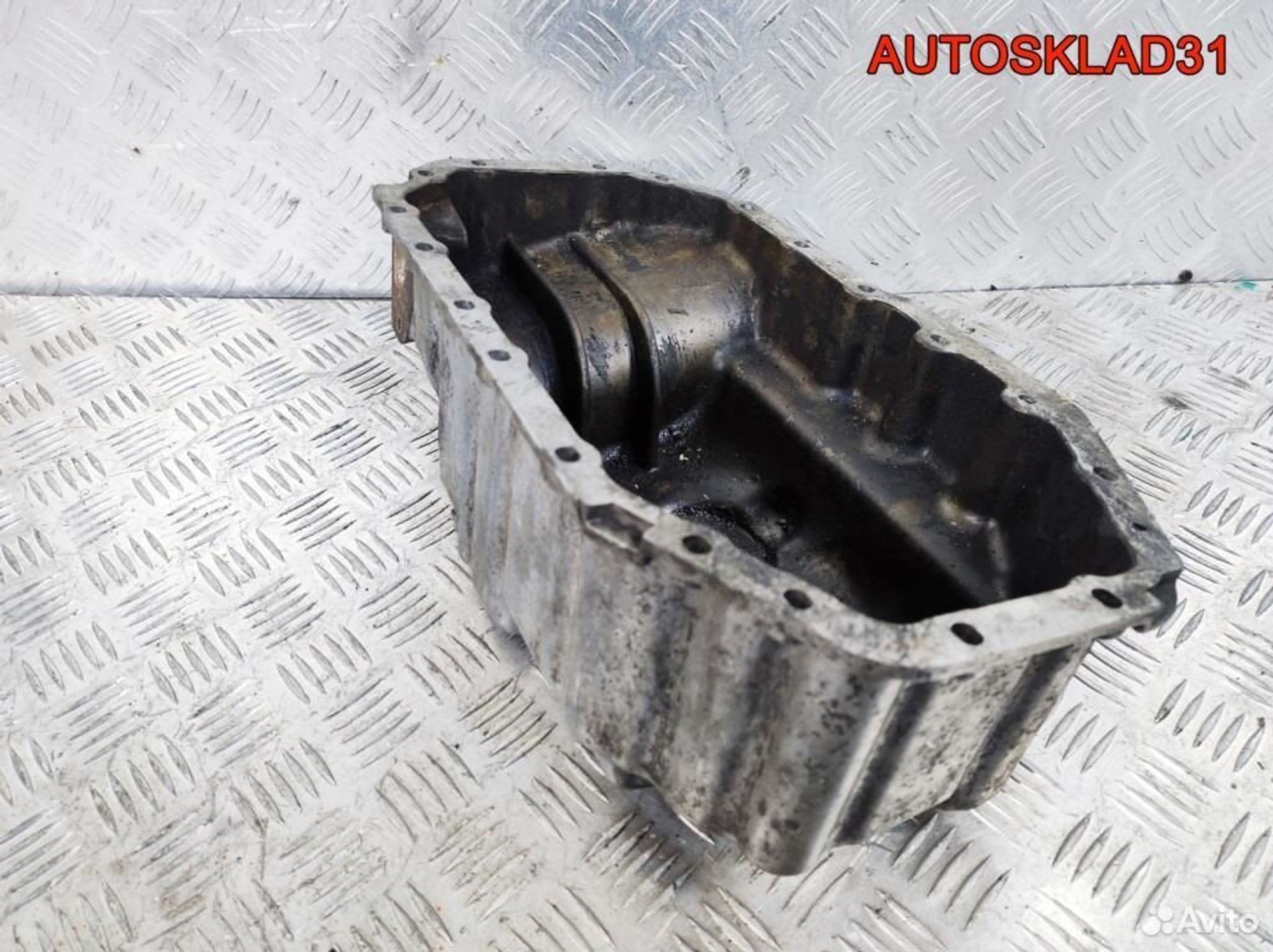 Поддон масляный двигателя VW Golf 4 030103603R, 1800 рублей, Дубовое