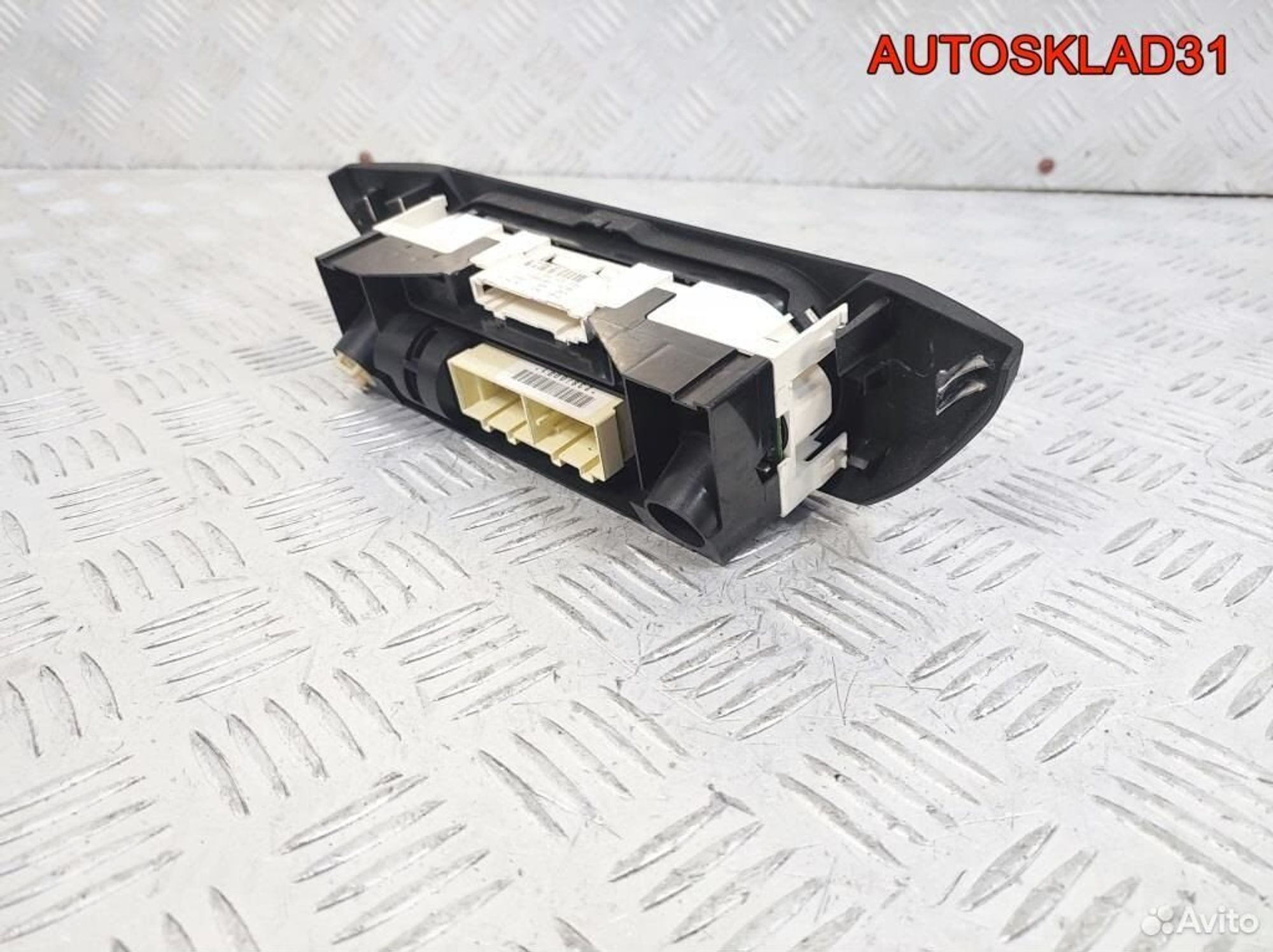 Блок управления климата VW Polo 6Q0820045E, 2600 рублей, Дубовое