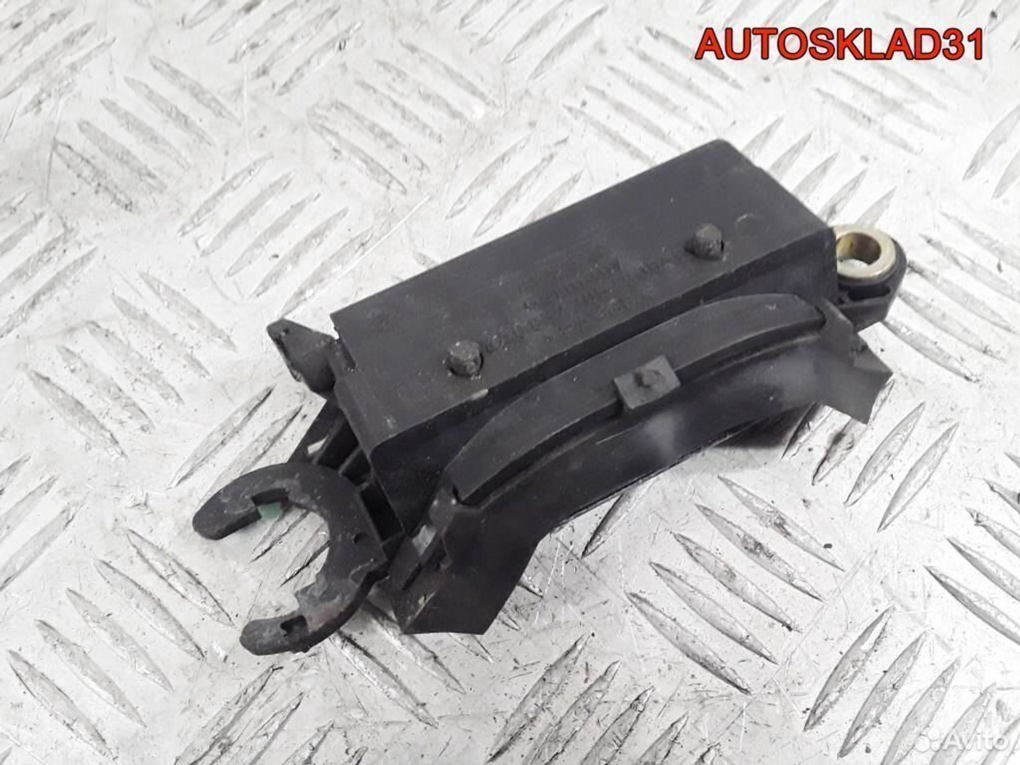 Ручка двери передней левая Audi A6 C4 4A0837205, 900 рублей, Дубовое