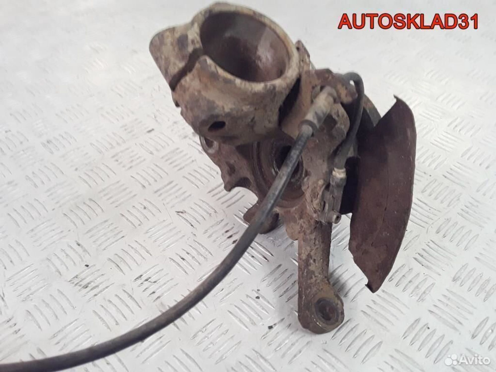 Кулак поворотный перед. правый Sharan 7M0407256G, 2900 рублей, Дубовое