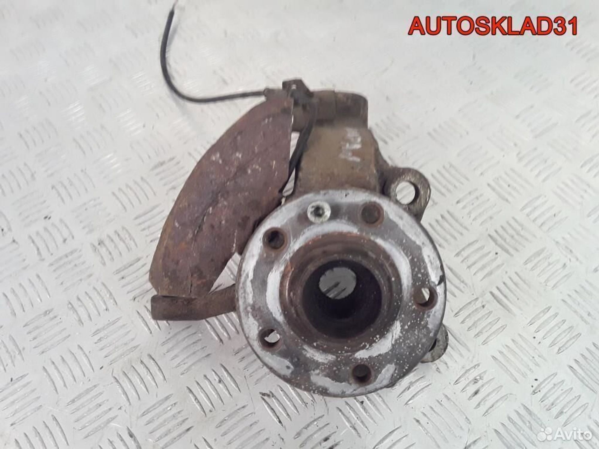 Кулак поворотный перед. правый Sharan 7M0407256G, 2900 рублей, Дубовое