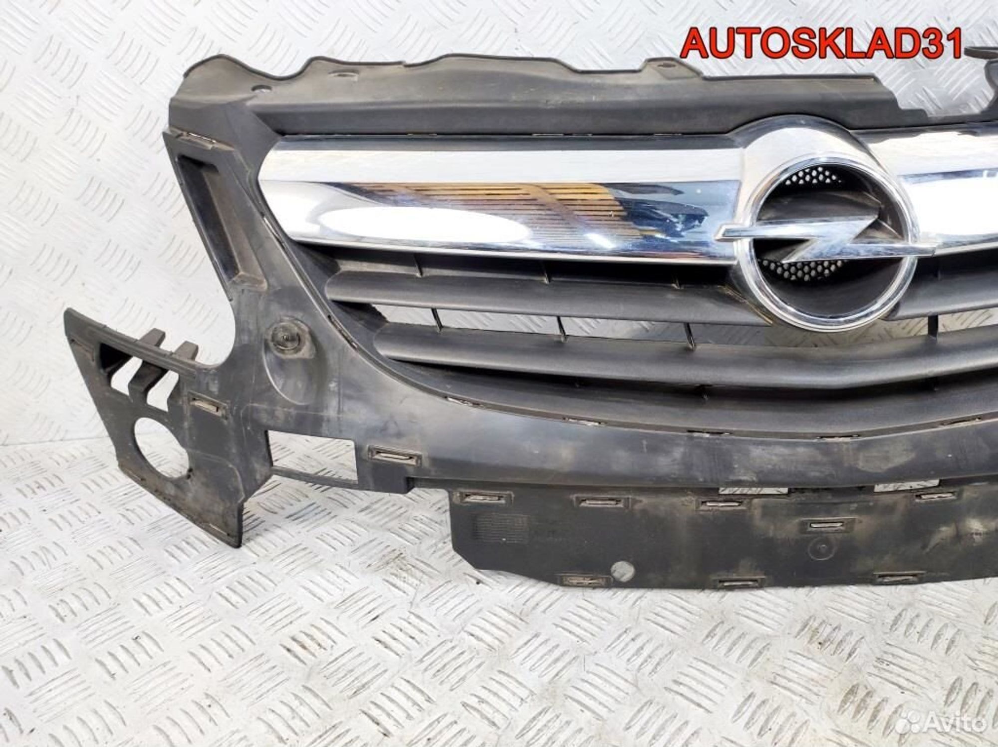 Решетка радиатора Opel Corsa D 13179940, 13800 рублей, Дубовое