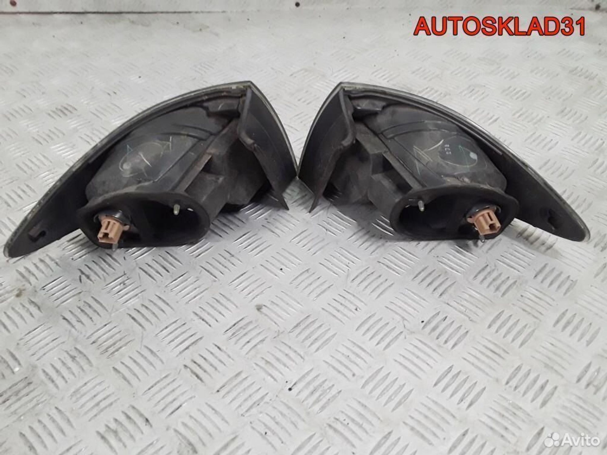 Фонарь задний наружный Mazda 6 GG G21B51150B Унив, 1800 рублей, Дубовое