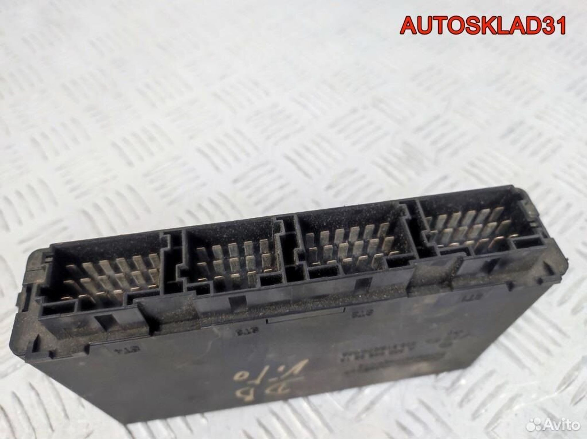 Блок комфорта Mercedes Benz Vito 638 A0004460219, 5200 рублей, Дубовое