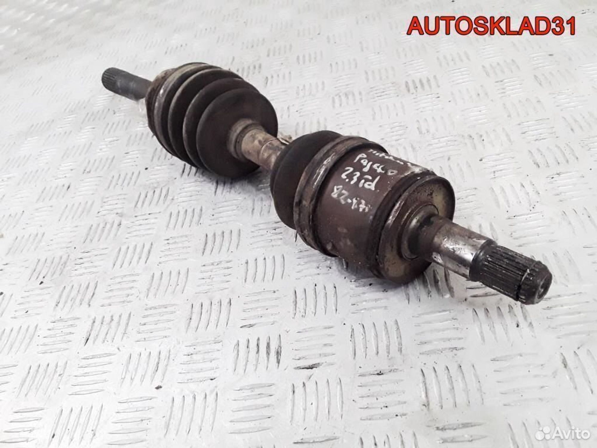 Привод передний левый Mitsubishi Pajero MR276869, 3600 рублей, Дубовое