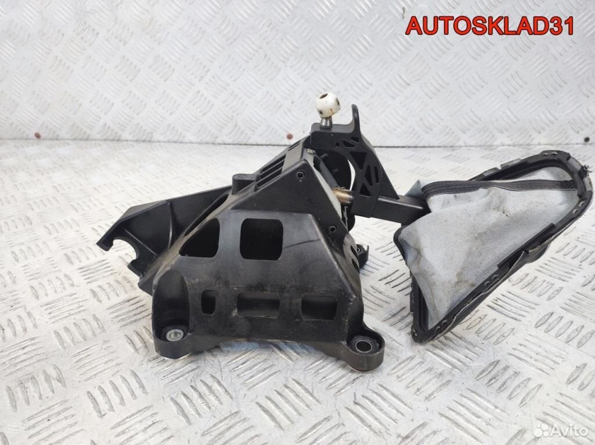Кулиса МКПП Toyota Auris E15 3353002200, 2100 рублей, Дубовое