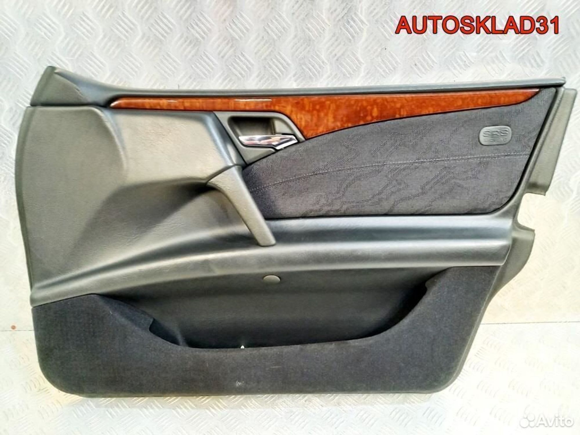 Обшивка дверей Мерседес Бенц В210 A2107200163, 9000 рублей, Дубовое
