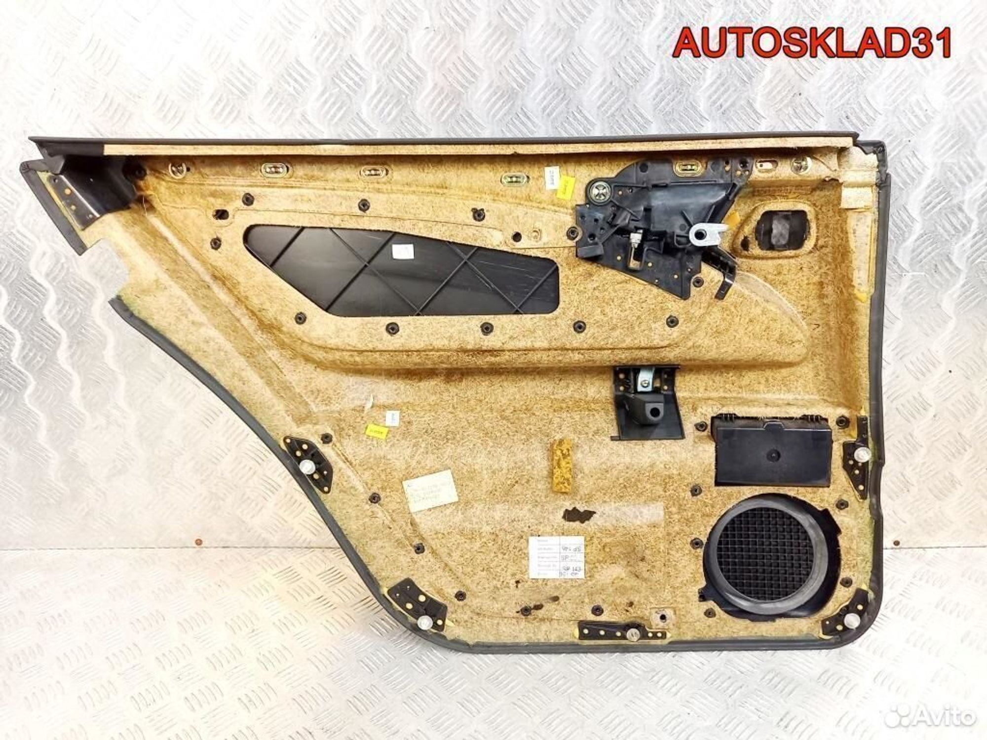 Обшивка дверей Мерседес Бенц В210 A2107200163, 9000 рублей, Дубовое