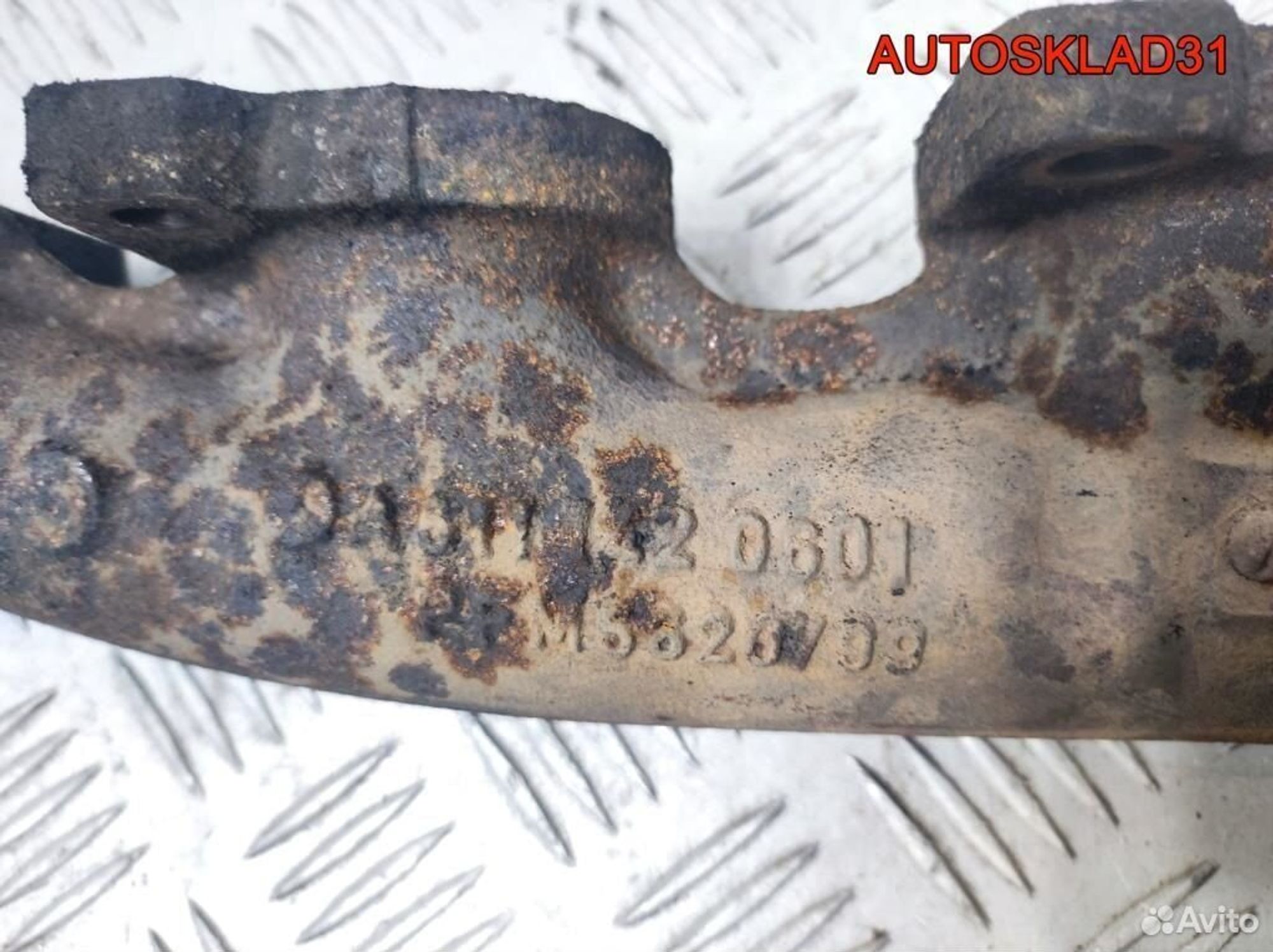 Коллектор выпускной Mercedes Vito 638 A6111420601, 900 рублей, Дубовое