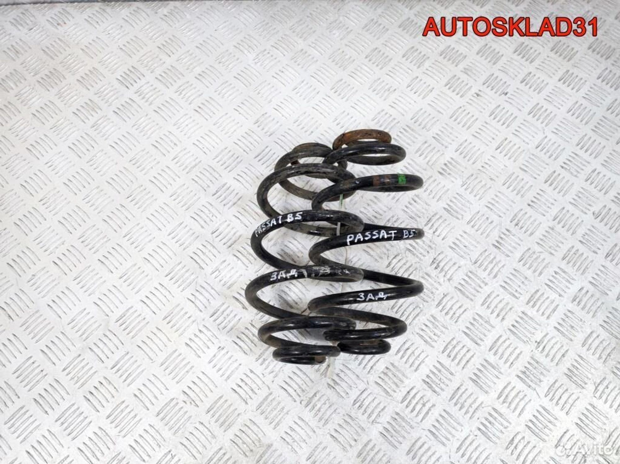 Пружина задняя Volkswagen Passat B5 3B0511115P, 900 рублей, Дубовое