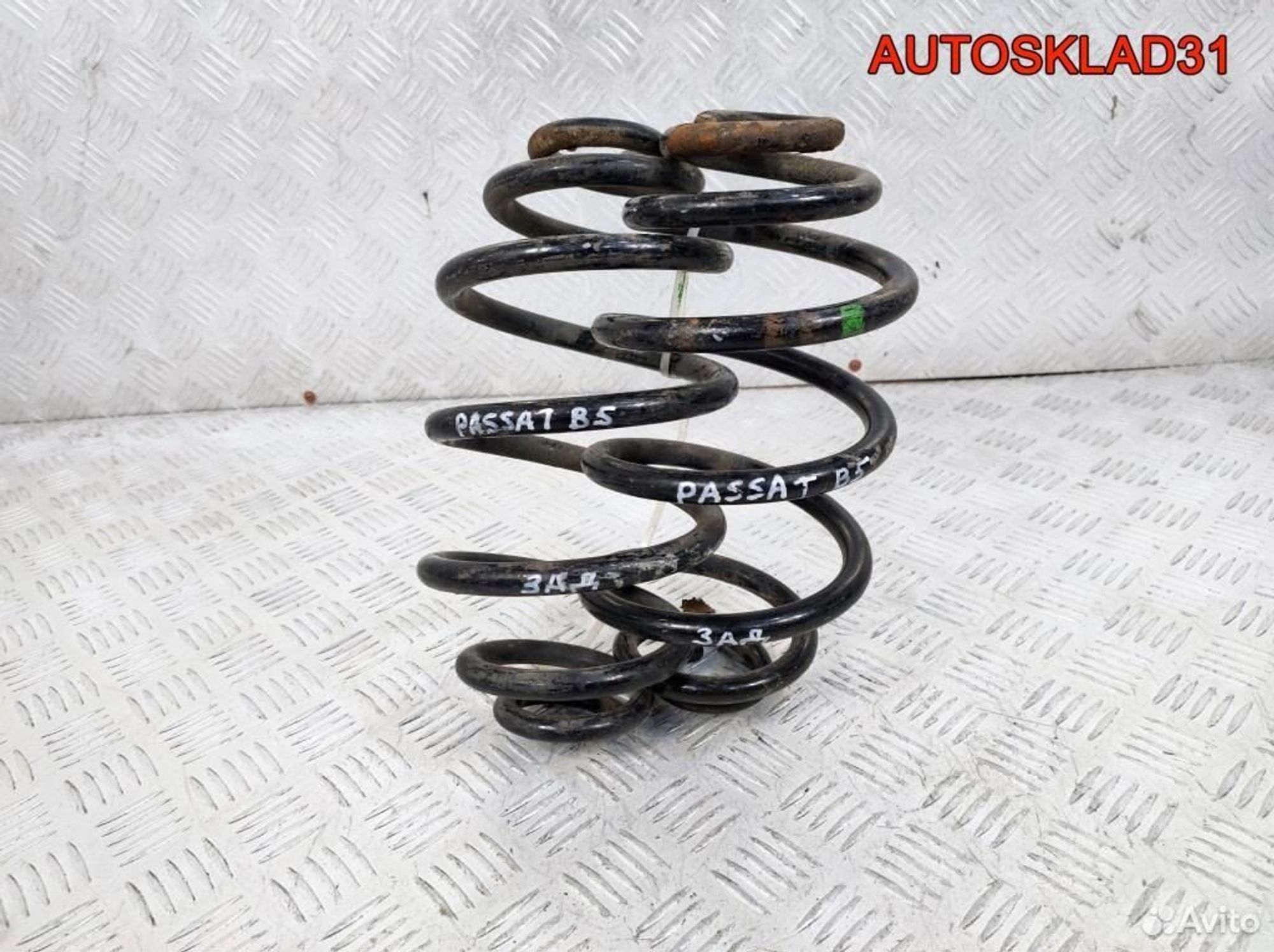 Пружина задняя Volkswagen Passat B5 3B0511115P, 900 рублей, Дубовое