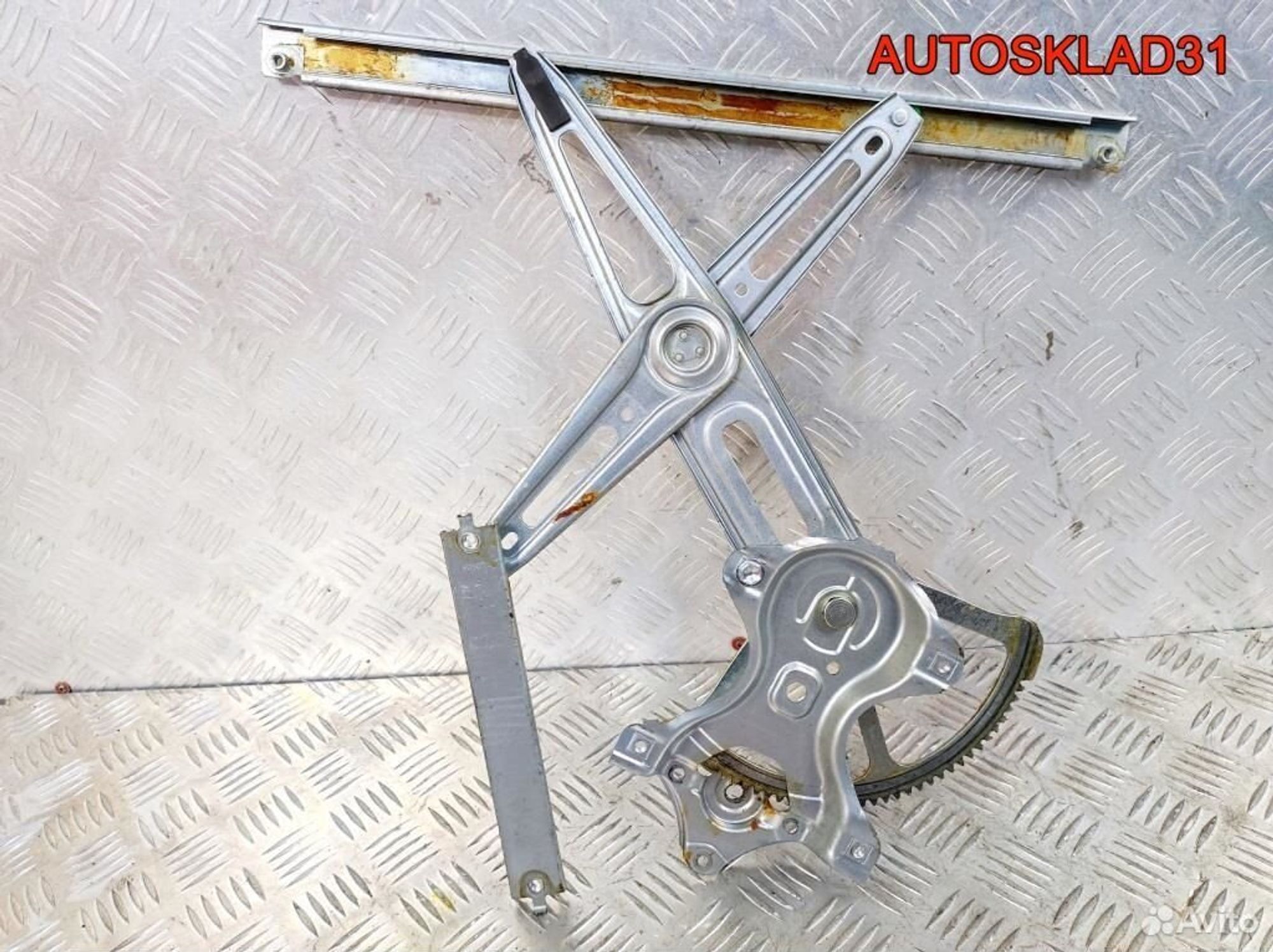 Стеклоподъемник передний правый Toyota Yaris, 2100 рублей, Дубовое