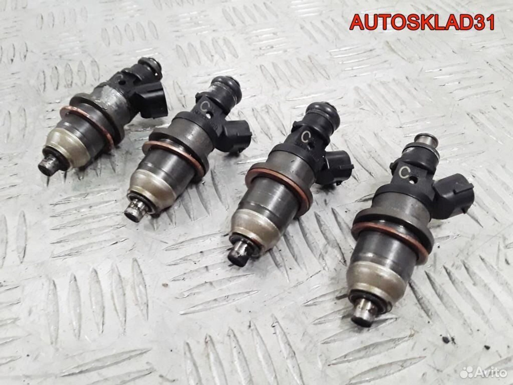 Форсунка инжекторная Mitsubishi Carisma DA 4G93, 2100 рублей, Дубовое