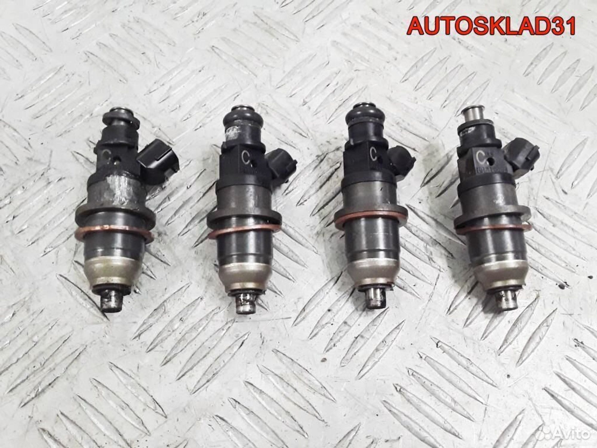 Форсунка инжекторная Mitsubishi Carisma DA 4G93, 2100 рублей, Дубовое