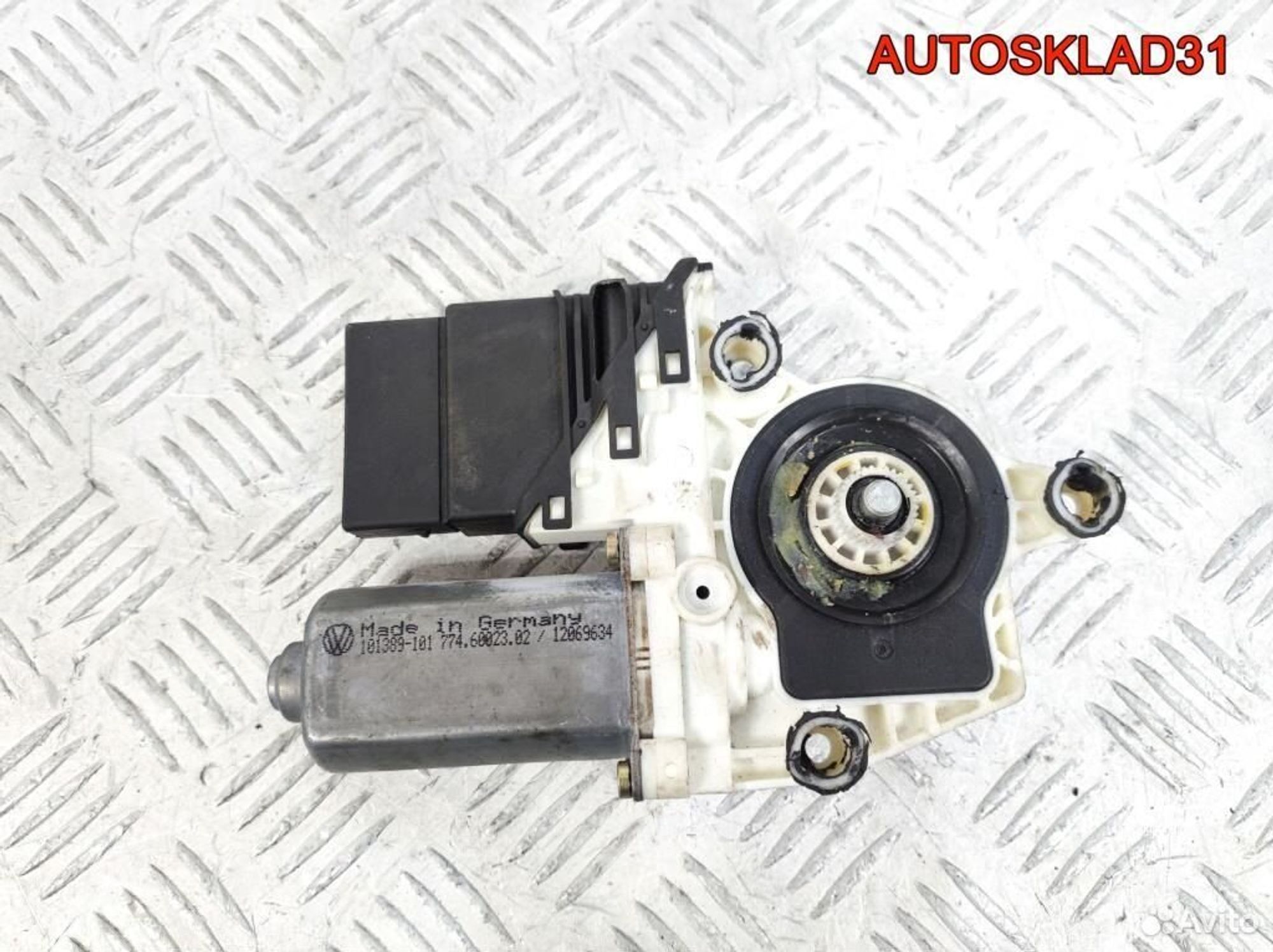 Моторчик стеклоподъемника задний левый VW Golf 4 1J4959811C, 800 рублей, Дубовое