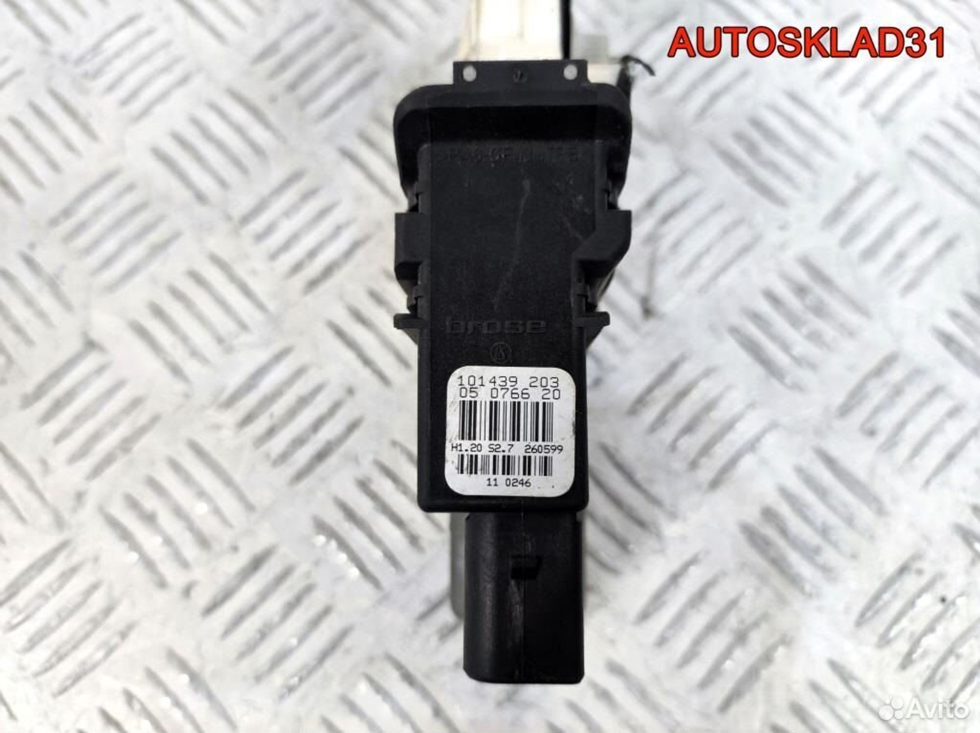 Моторчик стеклоподъемника задний левый VW Golf 4 1J4959811C, 800 рублей, Дубовое