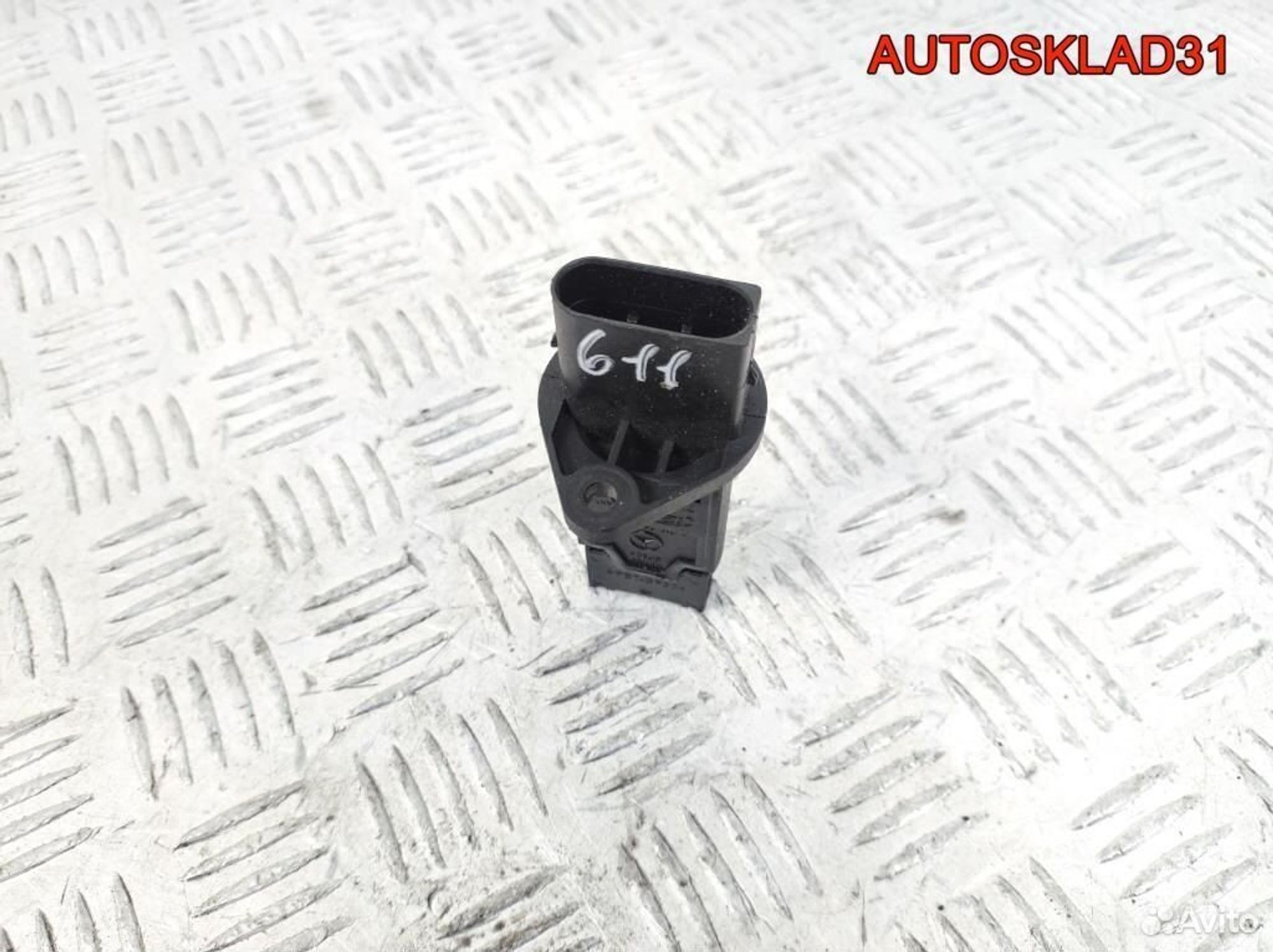 Расходомер воздуха Mercedes Vito 638 A6110940048, 4100 рублей, Дубовое