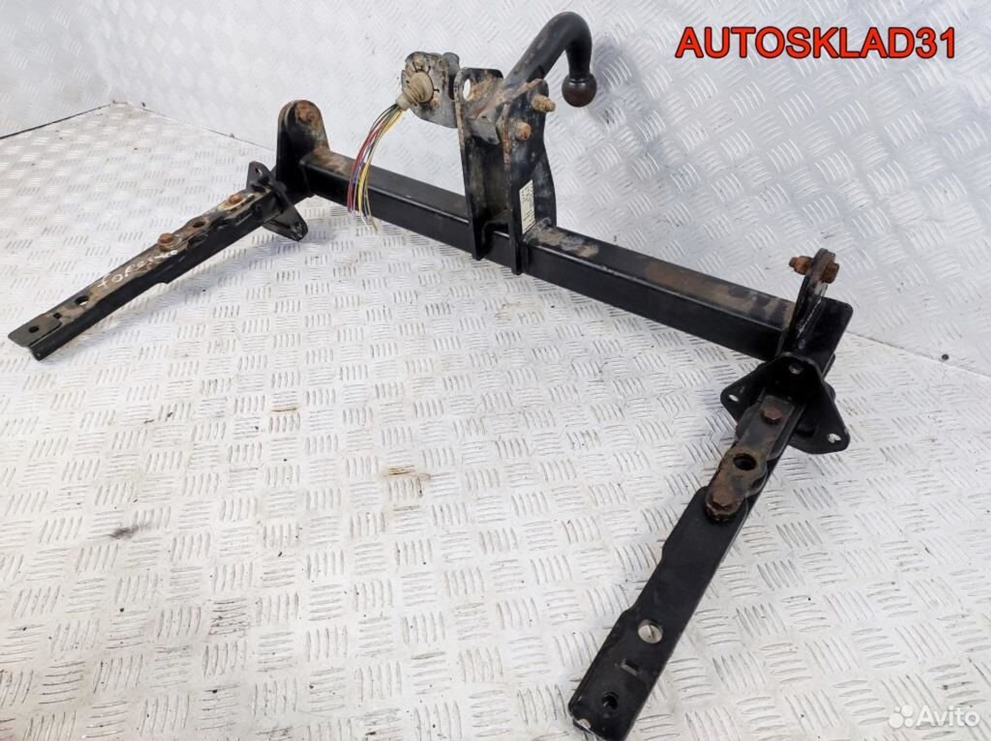 Фаркоп Subaru Forester S12 105ESC000, 12200 рублей, Дубовое