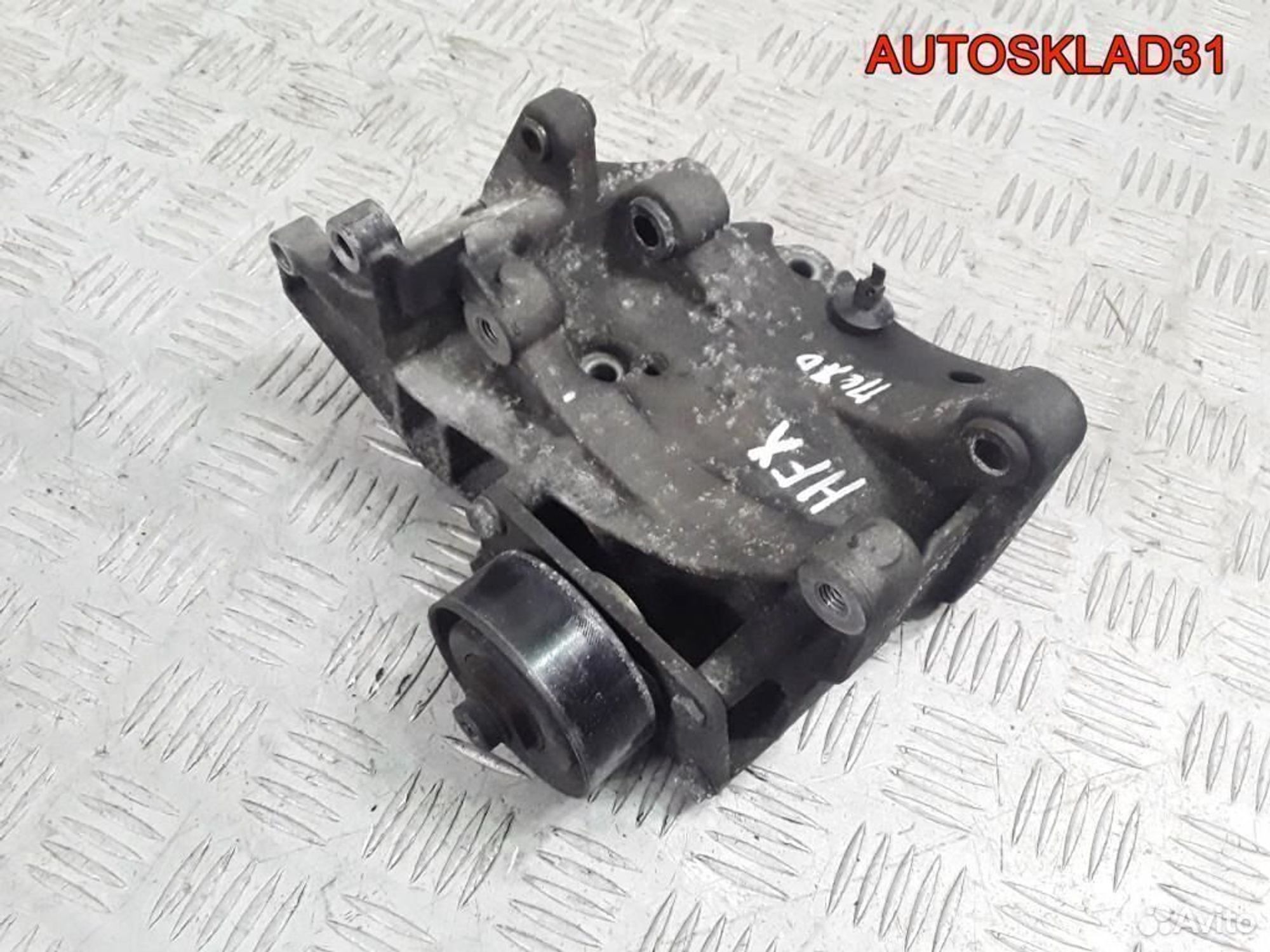 Кронштейн генератора Peugeot 206 1,1 HFX 5706J2, 1200 рублей, Дубовое