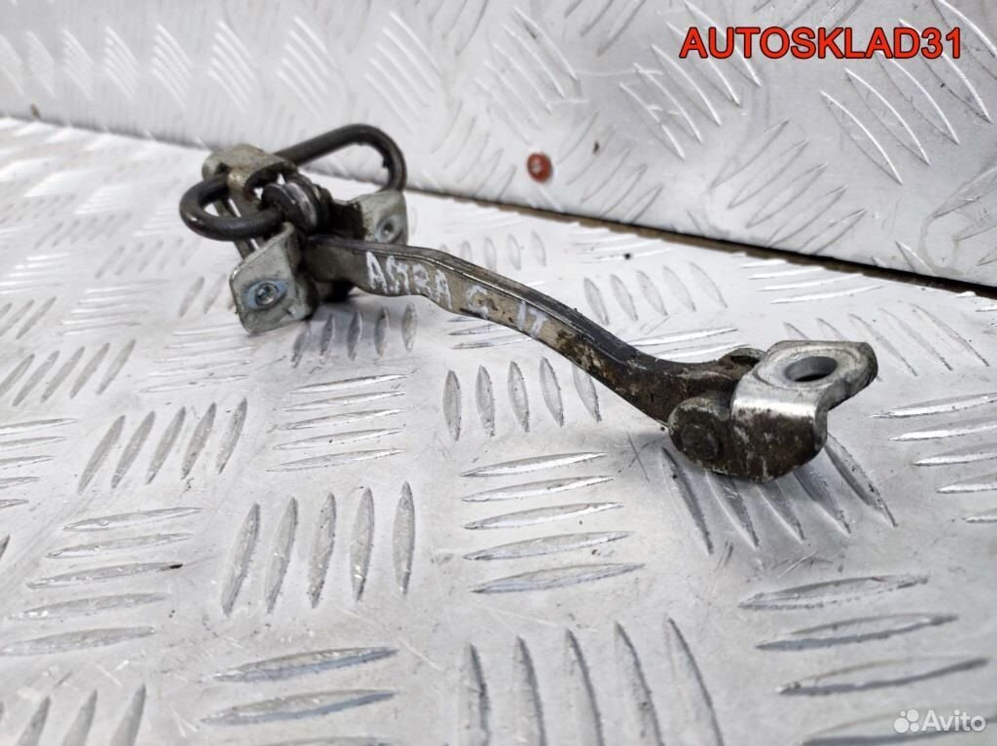 Ограничитель двери передней Opel Astra G 24434085, 1100 рублей, Дубовое