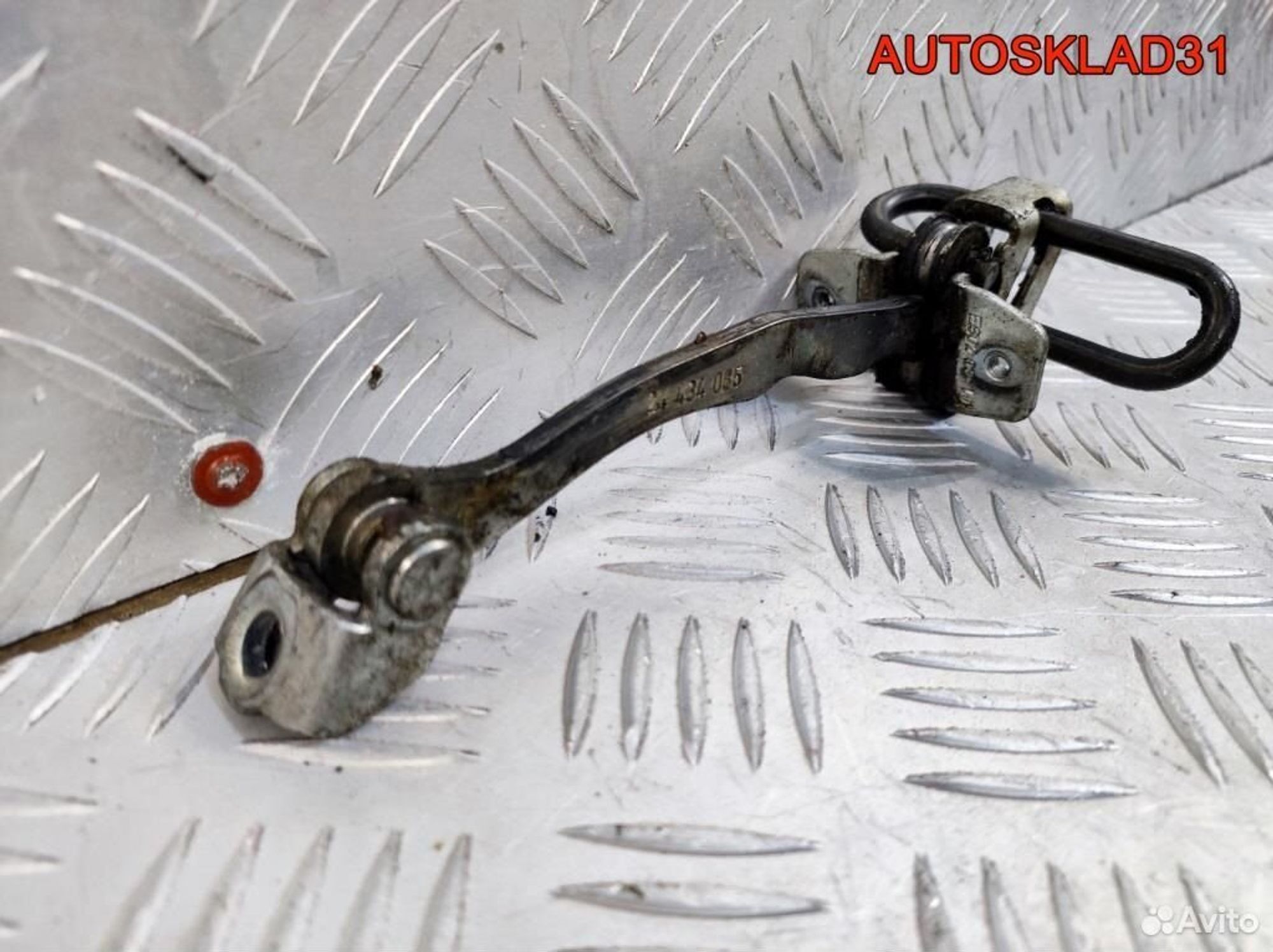 Ограничитель двери передней Opel Astra G 24434085, 1100 рублей, Дубовое