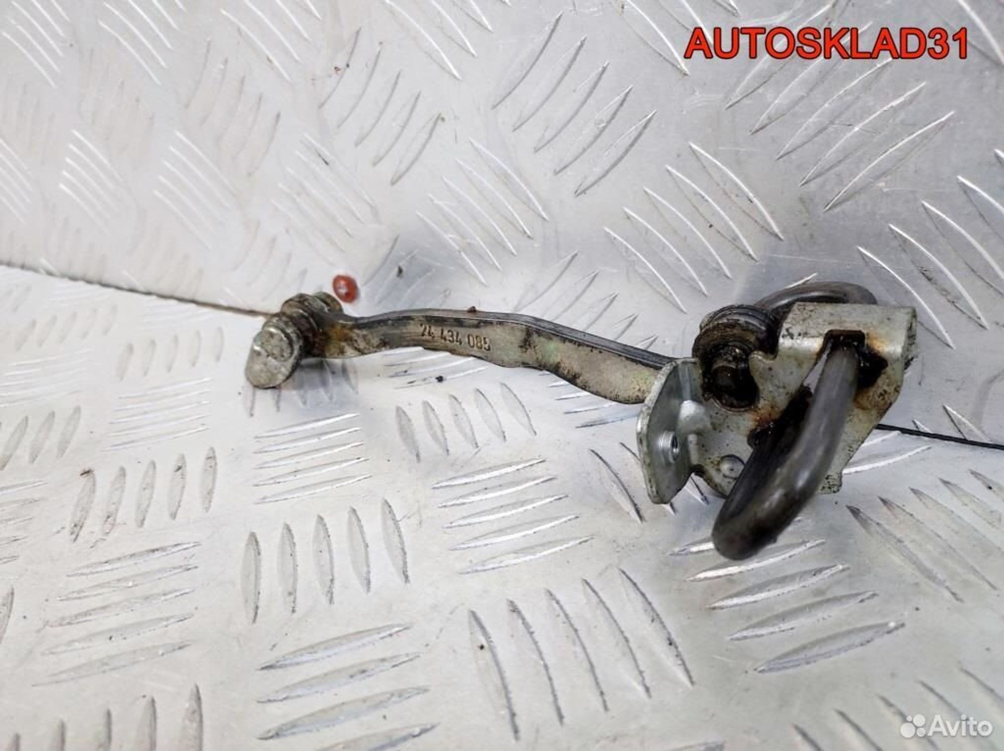 Ограничитель двери передней Opel Astra G 24434085, 1100 рублей, Дубовое