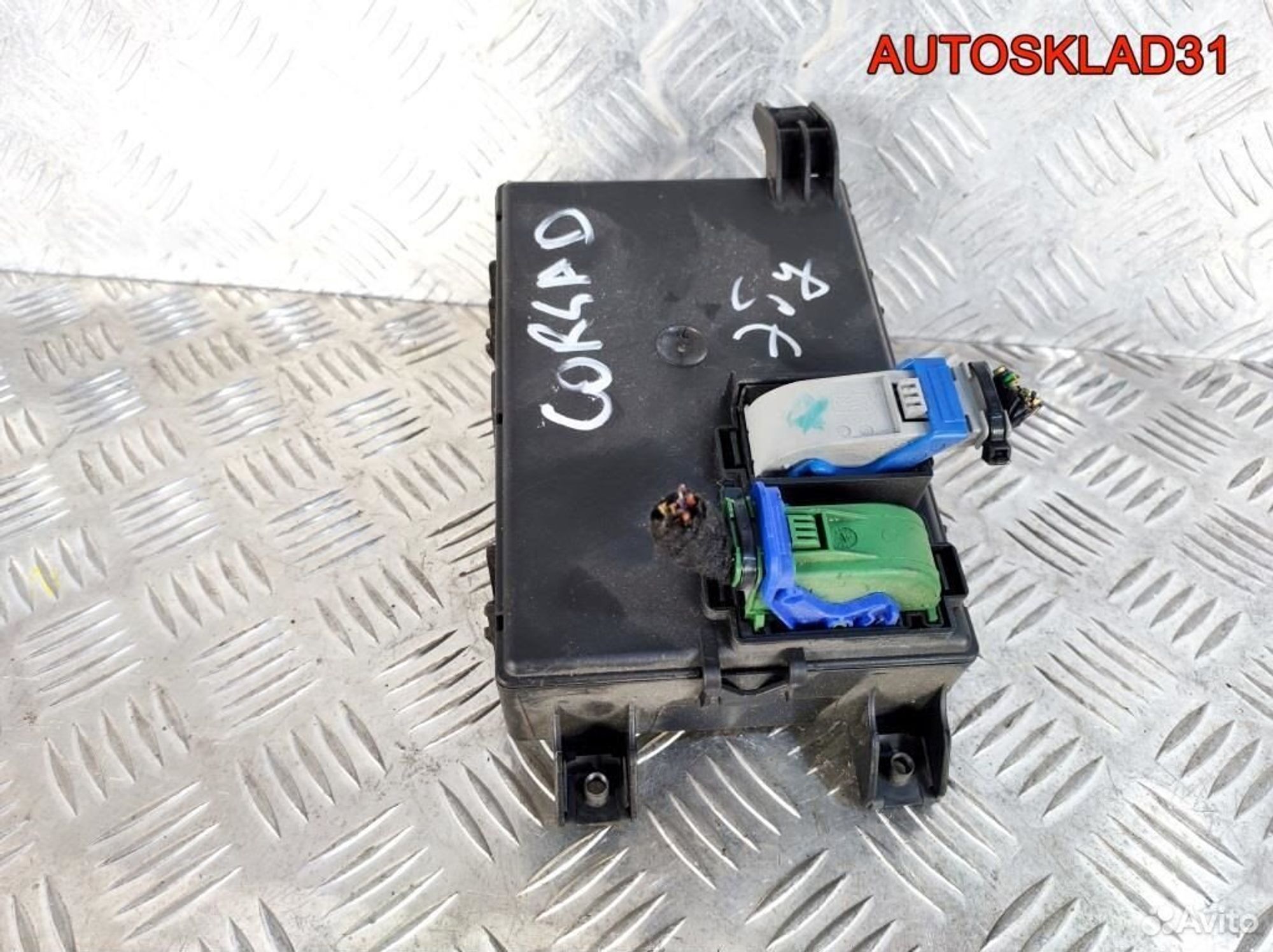 Блок предохранителей салона Opel Corsa D 13321078, 2100 рублей, Дубовое