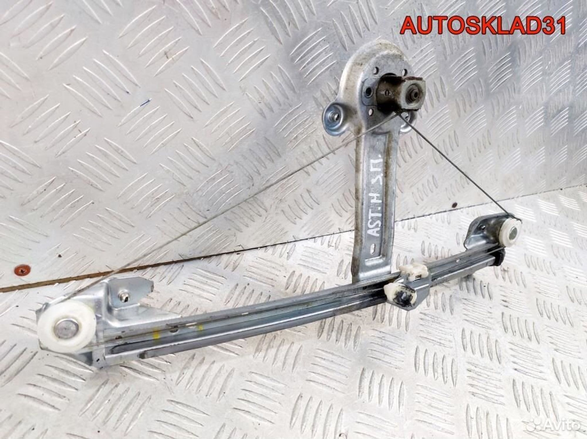 Стеклоподъемник механ. задний правый Opel Astra H, 500 рублей, Дубовое