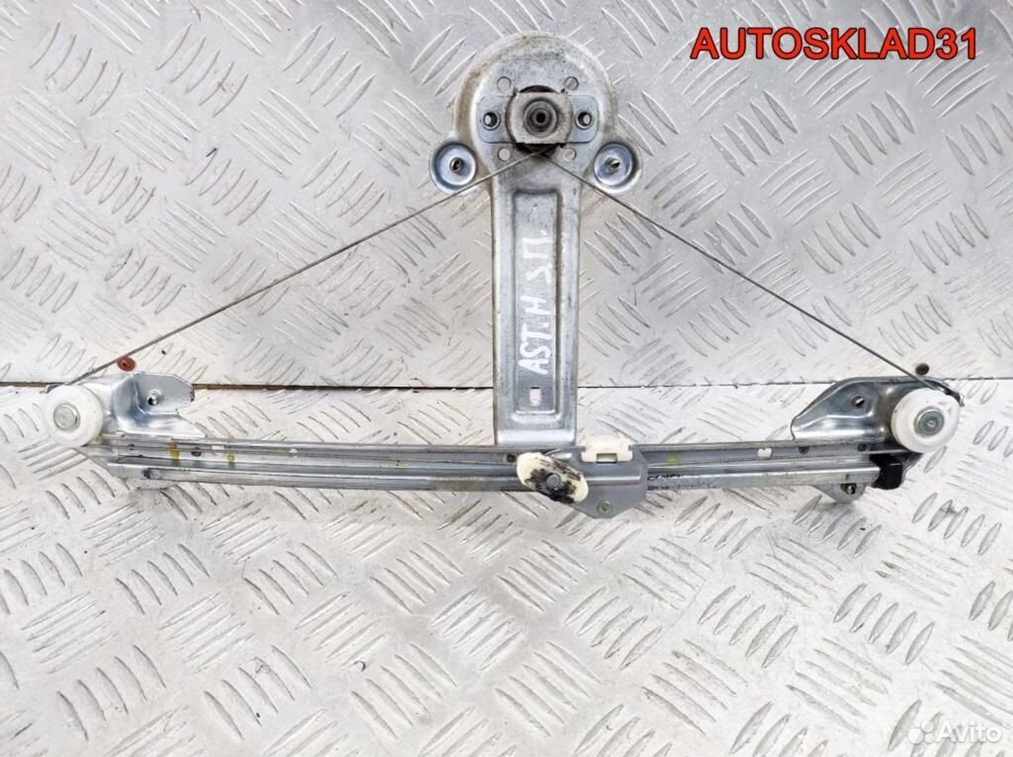 Стеклоподъемник механ. задний правый Opel Astra H, 500 рублей, Дубовое