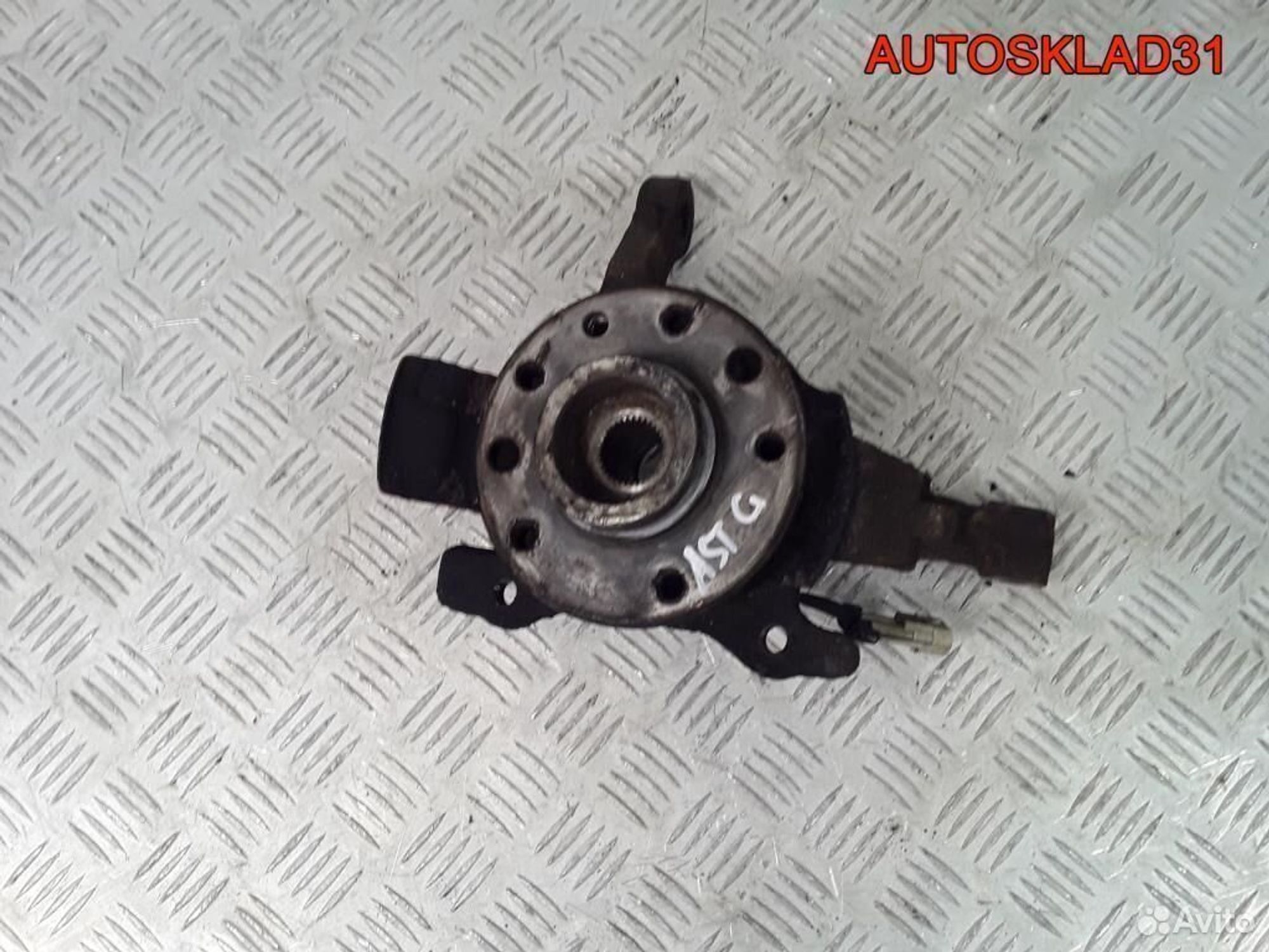 Кулак поворотный передний правый Opel Astra G, 2600 рублей, Дубовое