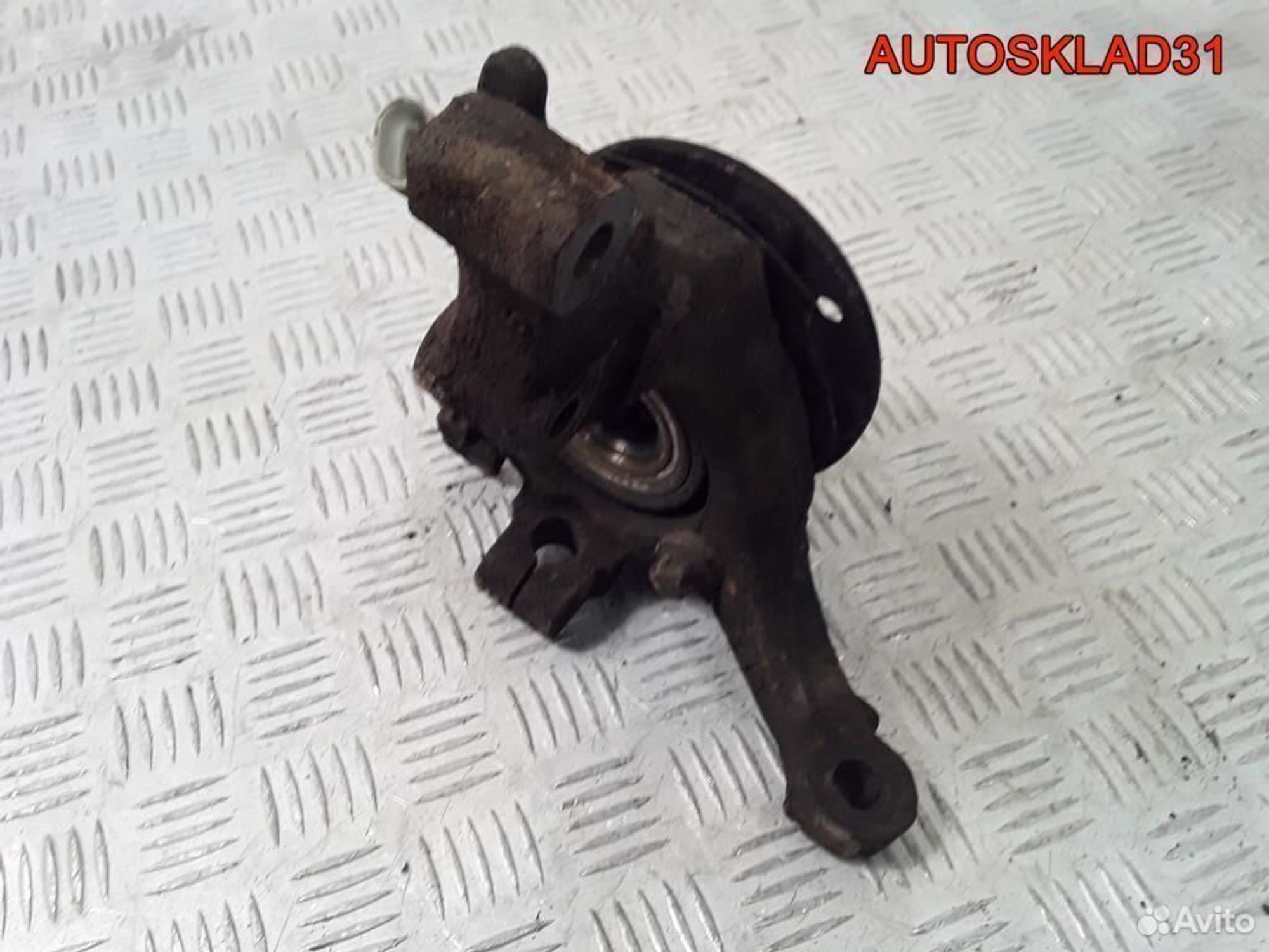 Кулак поворотный передний правый Opel Astra G, 2600 рублей, Дубовое
