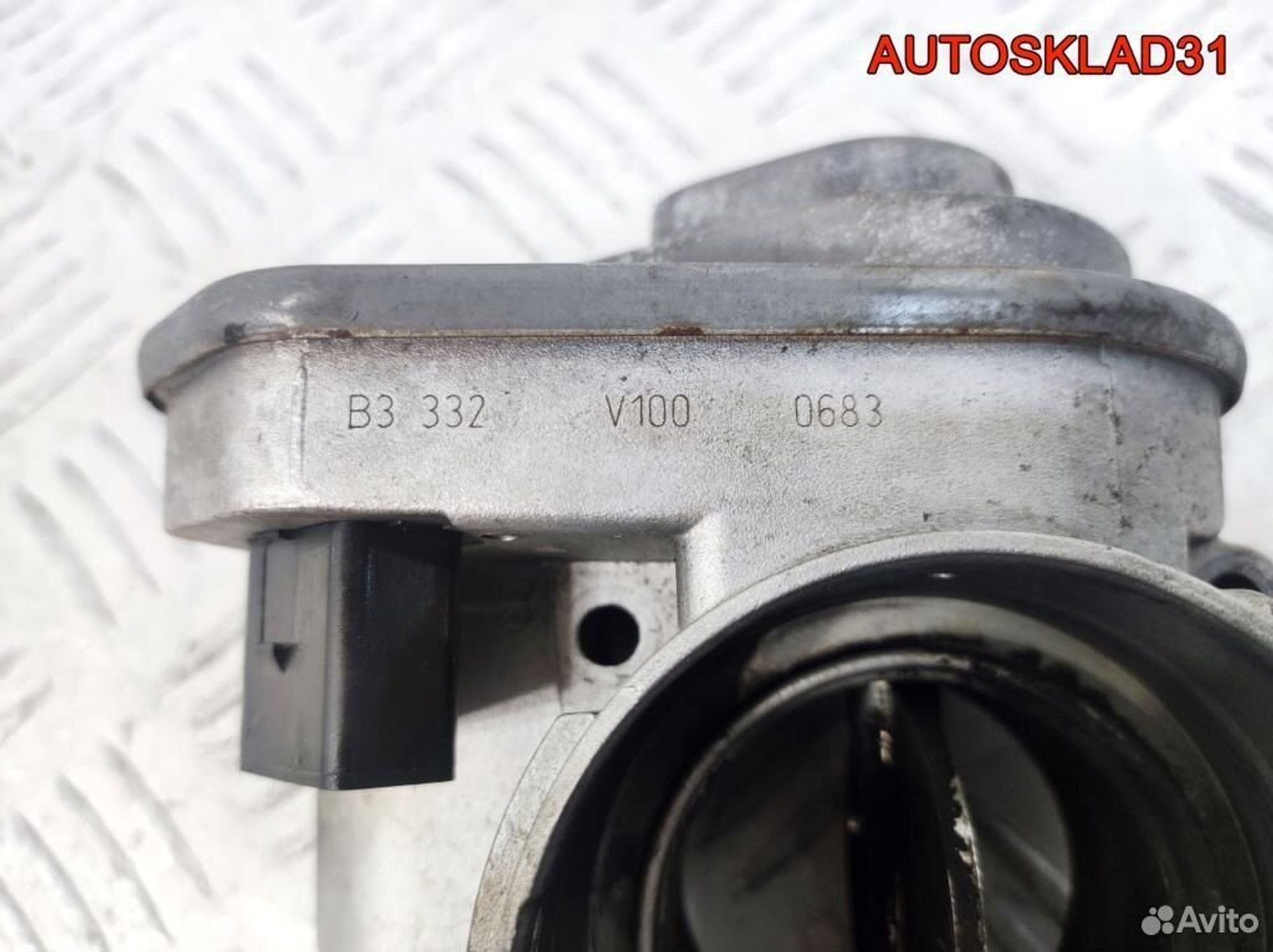 Заслонка дроссельная VW Touran 1.9 AVQ 038128063G, 3200 рублей, Дубовое