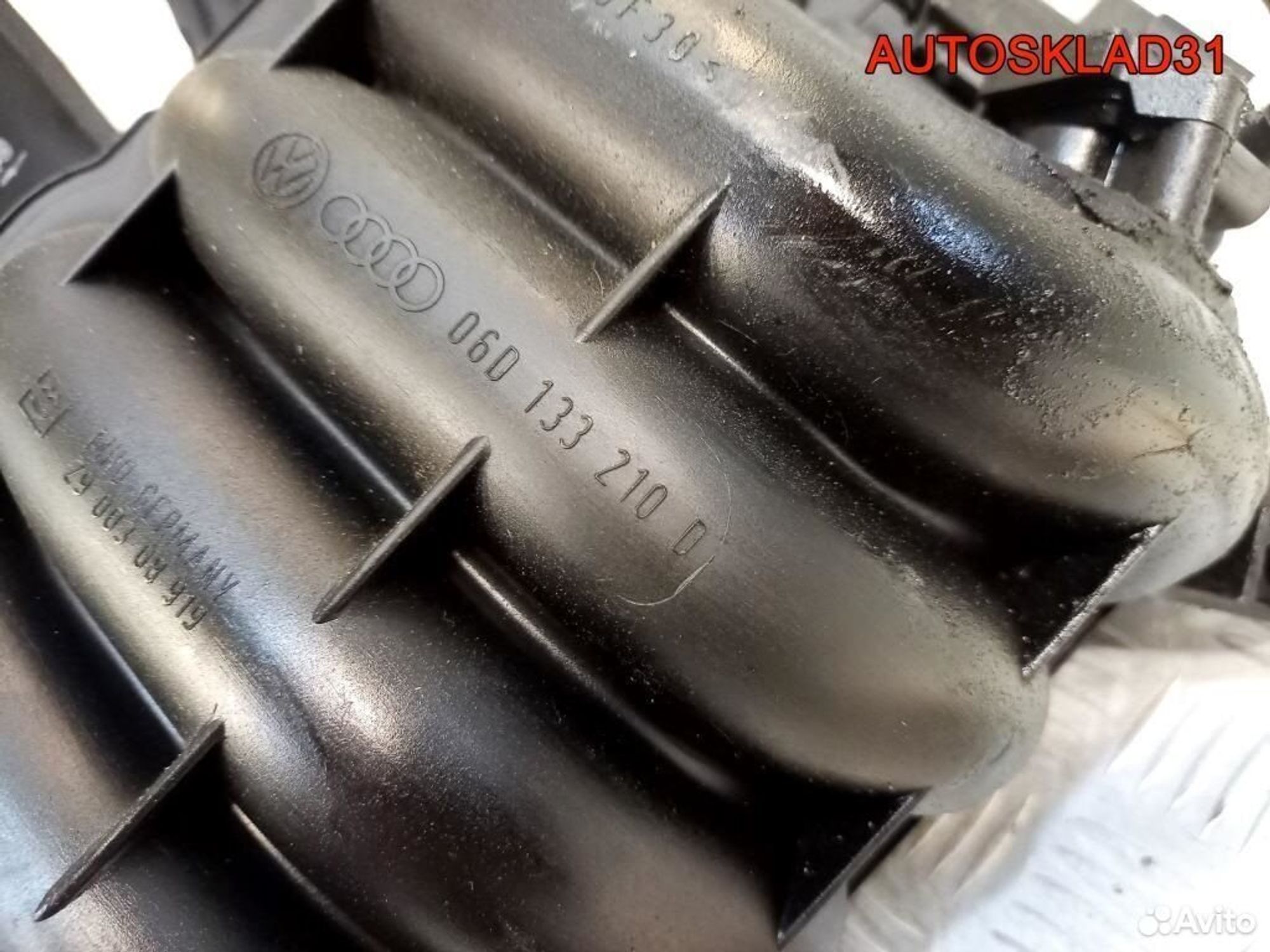 Коллектор впускной Audi A4 B6 2.0 AWA 06D133210D, 1700 рублей, Дубовое