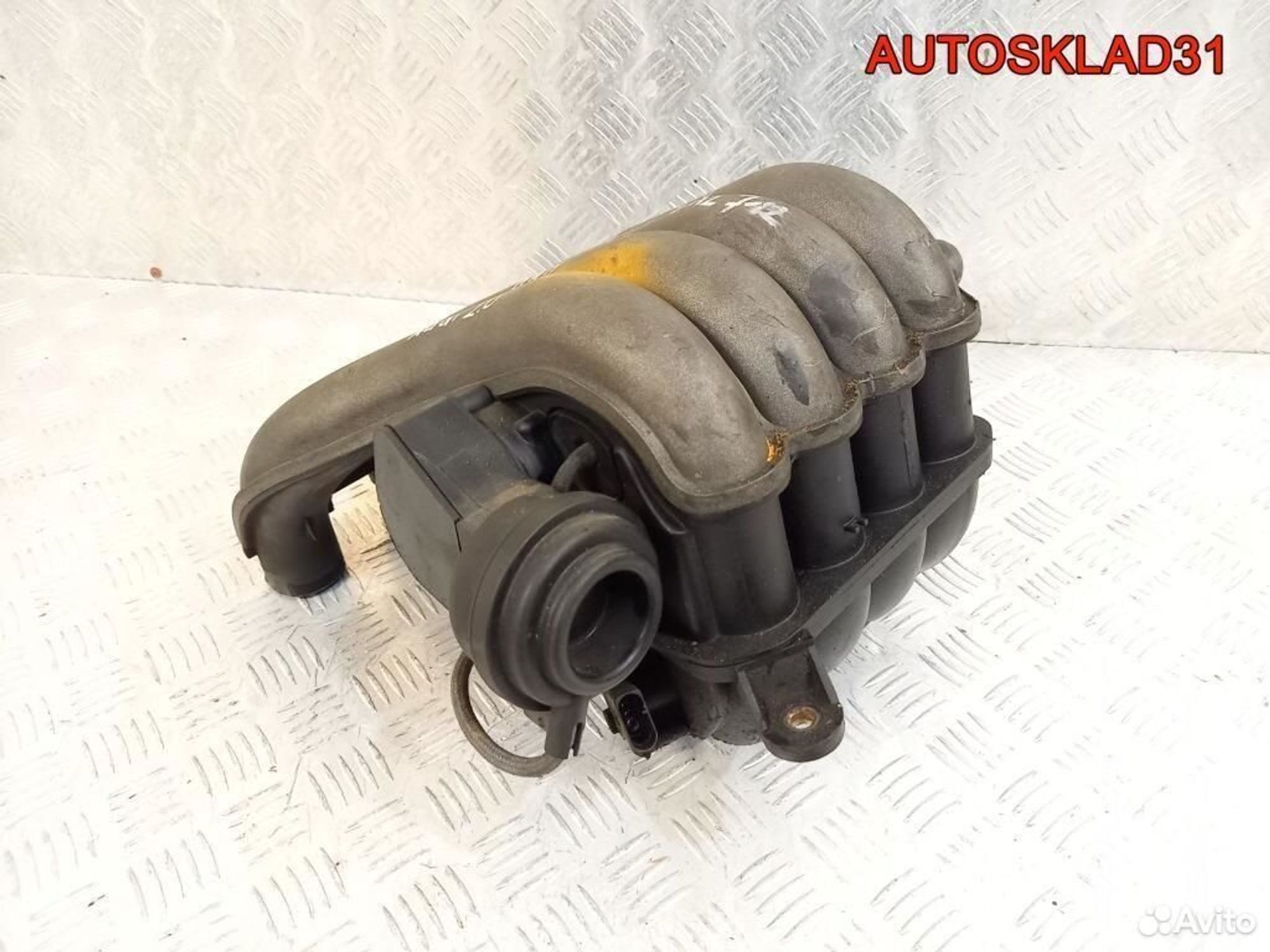 Коллектор впускной Audi A4 B6 2.0 AWA 06D133210D, 1700 рублей, Дубовое