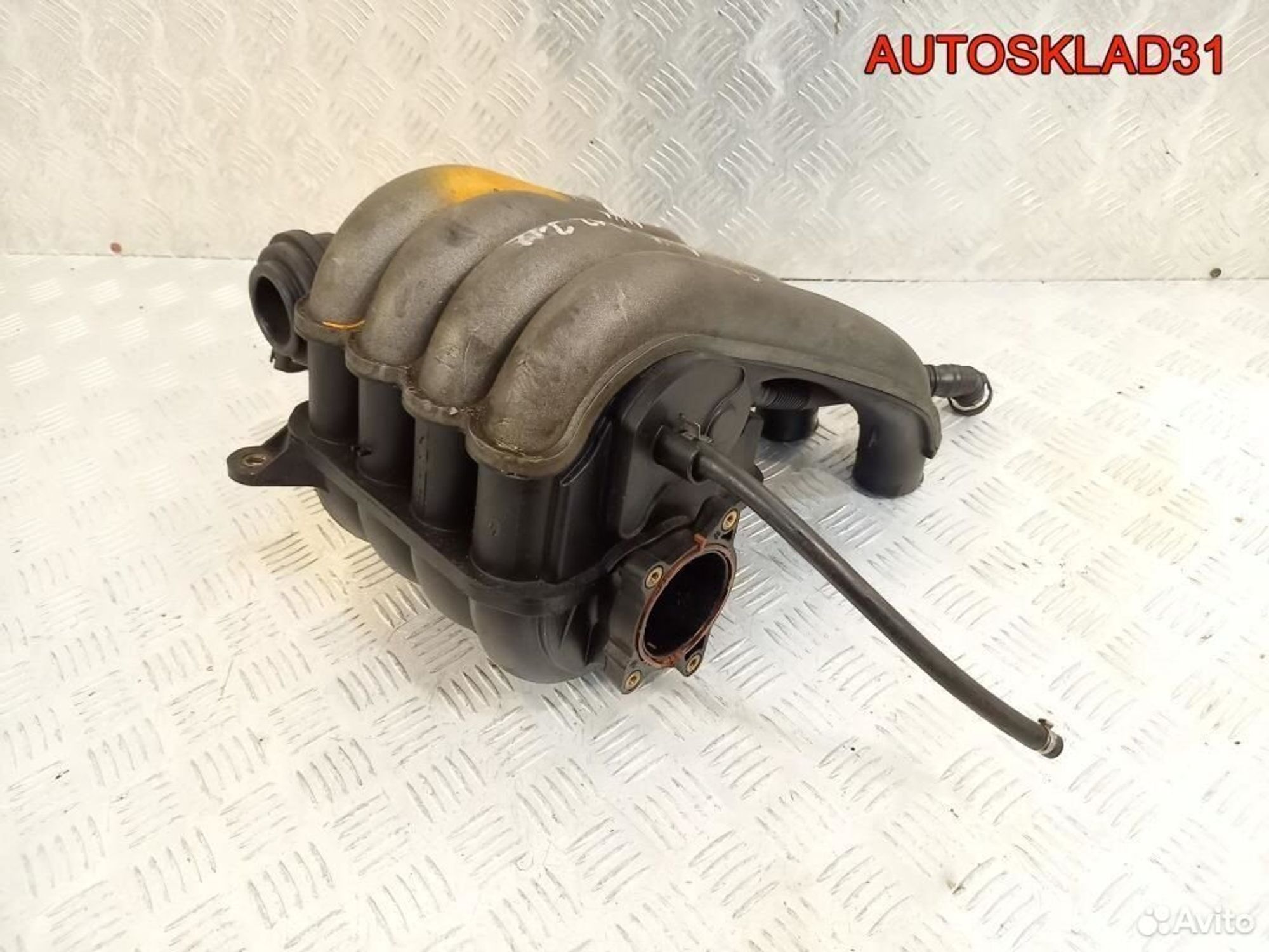 Коллектор впускной Audi A4 B6 2.0 AWA 06D133210D, 1700 рублей, Дубовое
