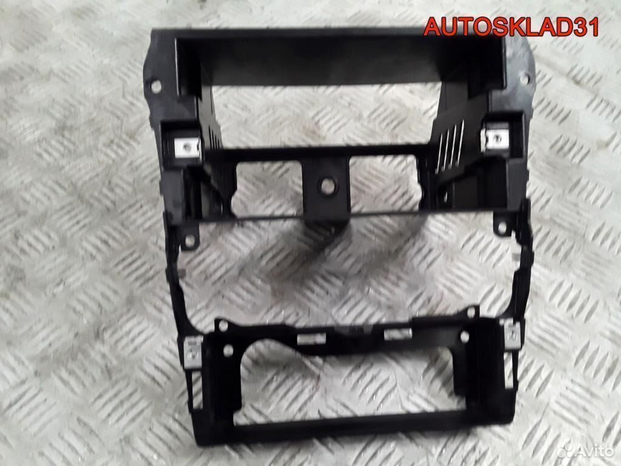 Рамка магнитолы Ford S-MAX 6m2118a998ab, 1200 рублей, Дубовое