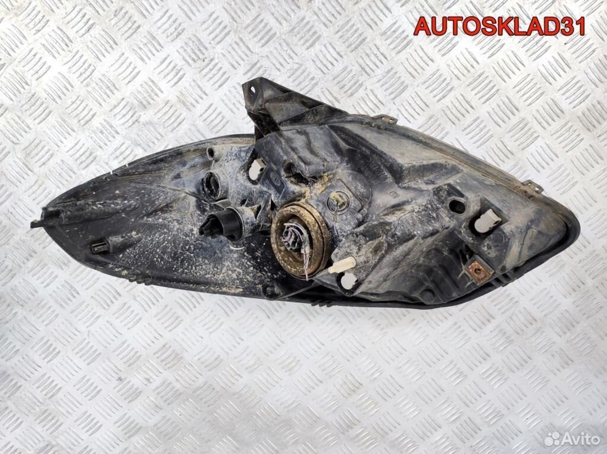 Фара правая Renault Sandero 8200733877, 4500 рублей, Дубовое