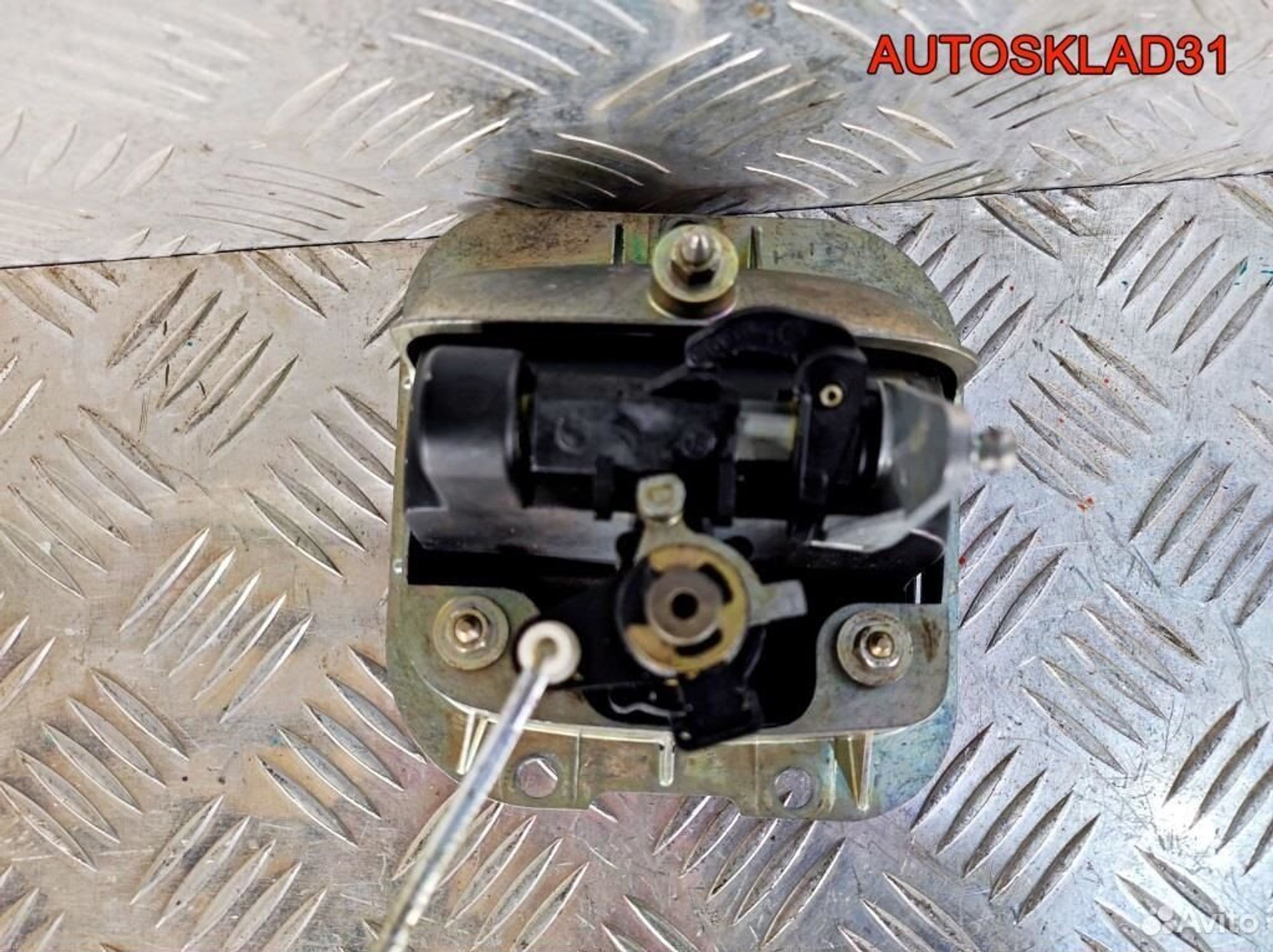 Ручка открывания багажника Seat Leon 1M 1M6827565J, 1700 рублей, Дубовое