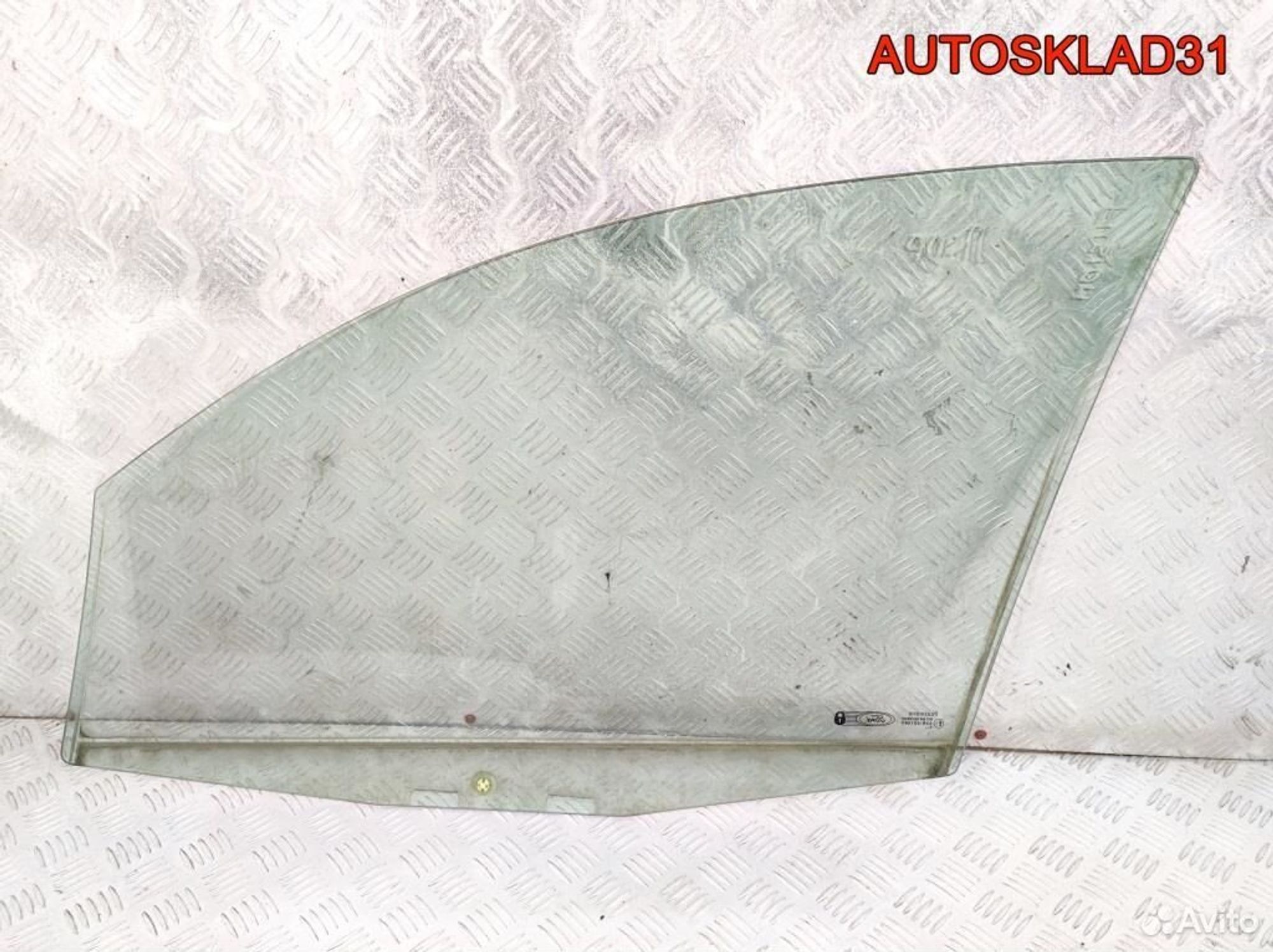 Стекло двери передней правой Ford Fusion 1336304, 1700 рублей, Дубовое