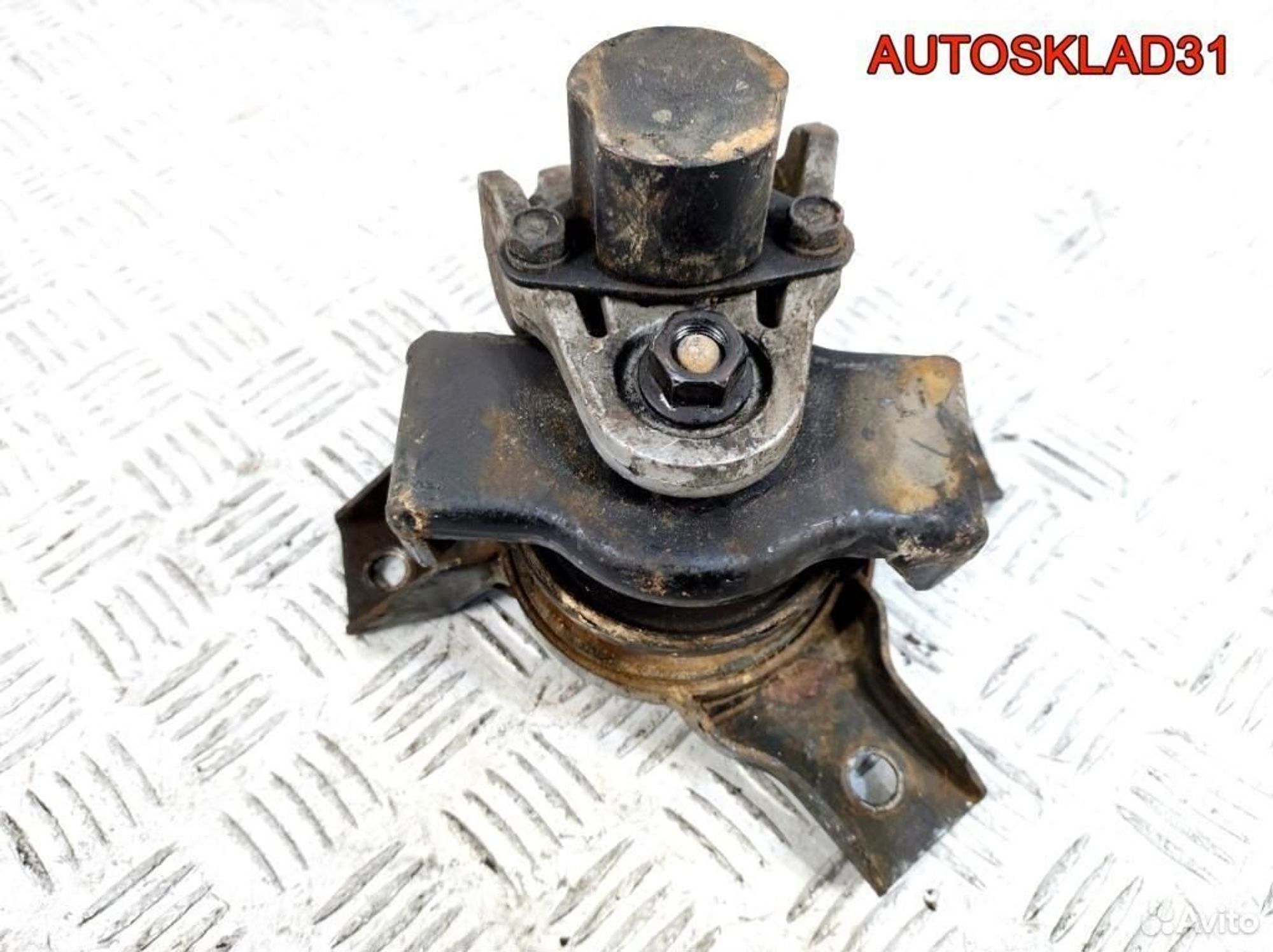 Опора двигателя правая Hyundai Getz 218151C220, 2100 рублей, Дубовое