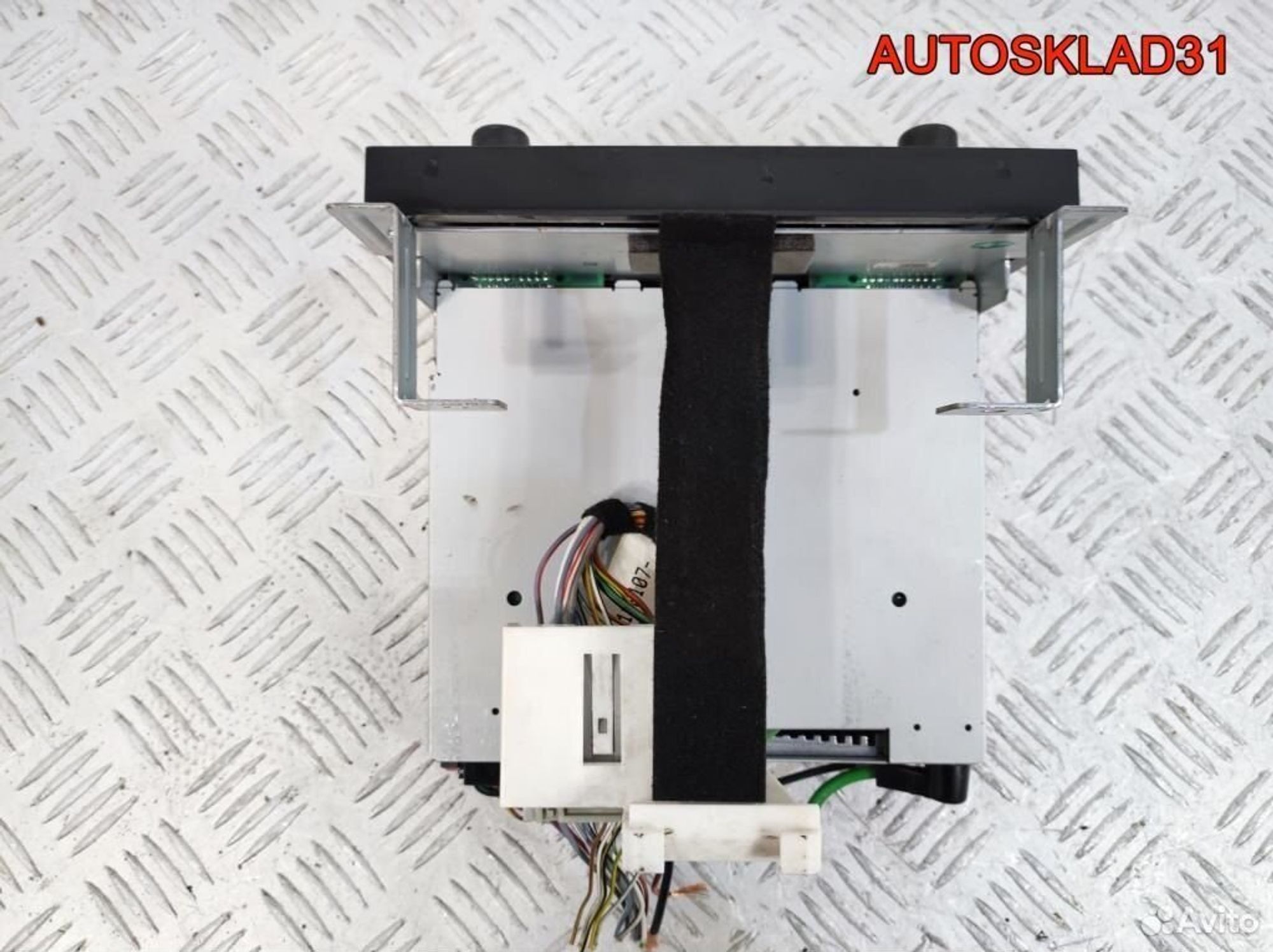 Магнитола Ford Fusion 2S6T18K931AH, 2700 рублей, Дубовое