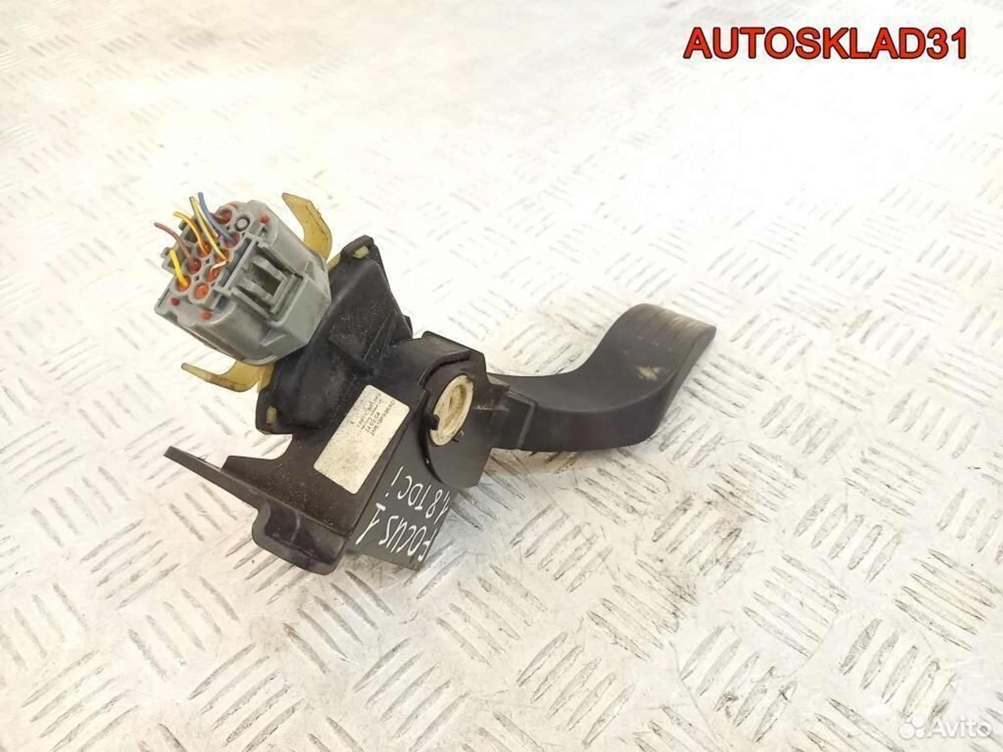 Педаль газа Ford Focus 1 1.8 tdci 2M519F836AD, 1700 рублей, Дубовое